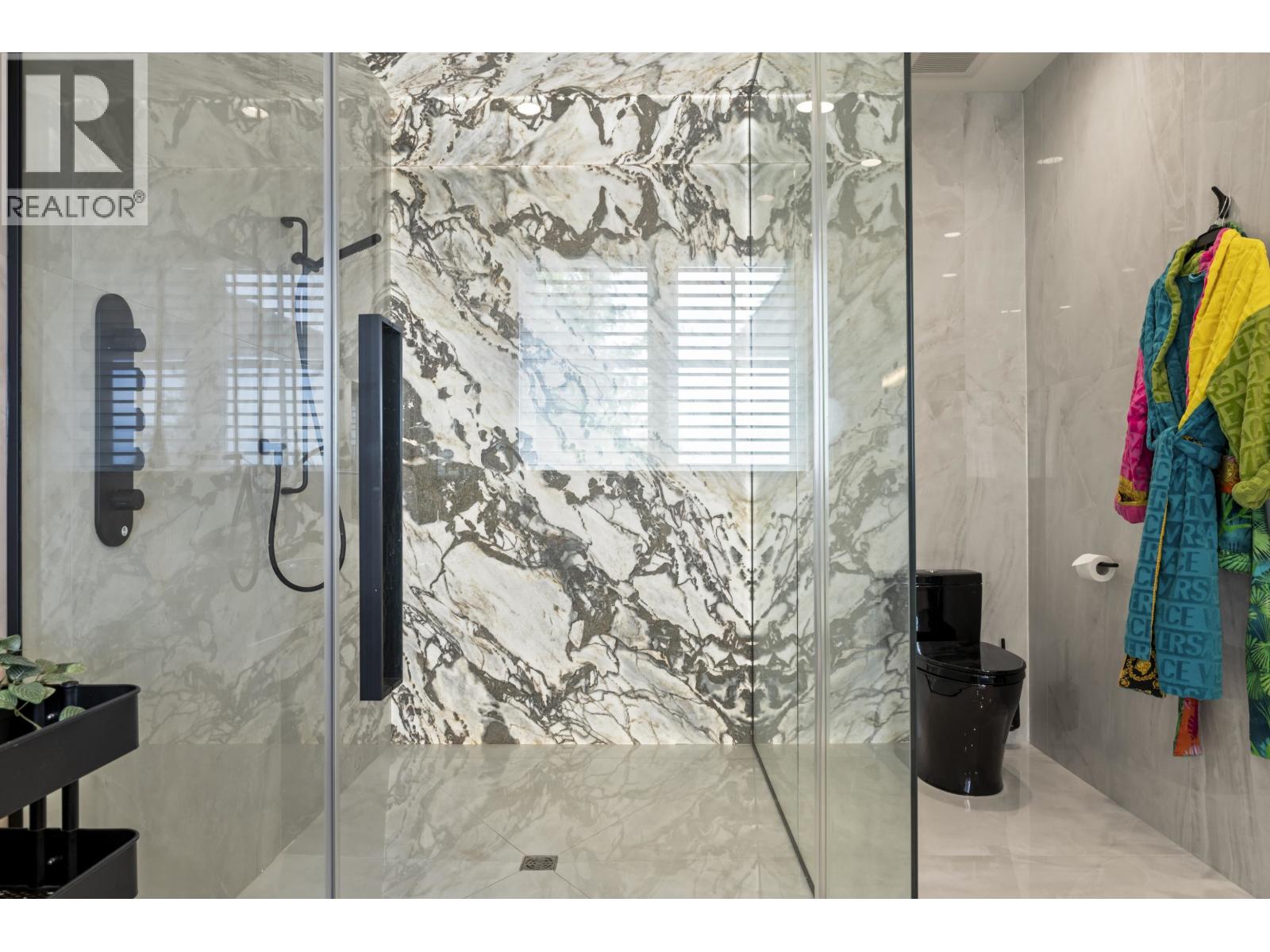 1075 GROVELAND ROAD, West Vancouver