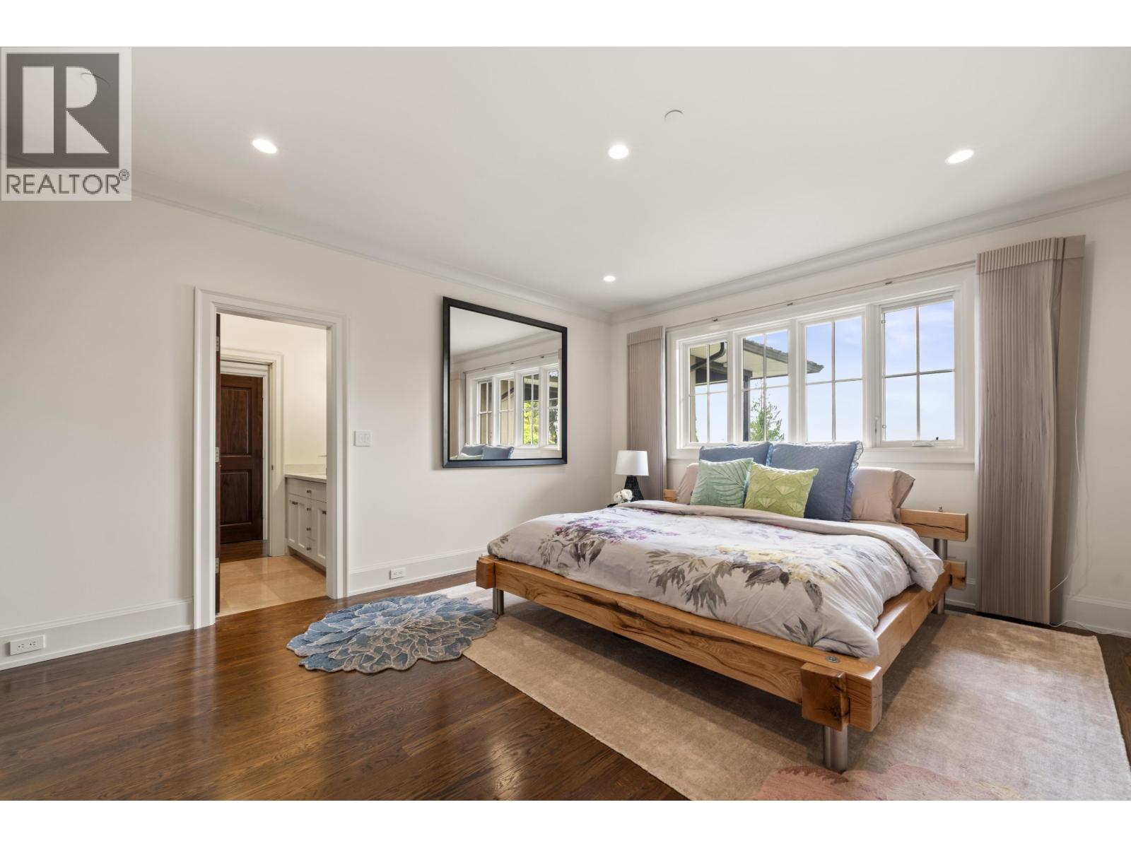 1075 GROVELAND ROAD, West Vancouver