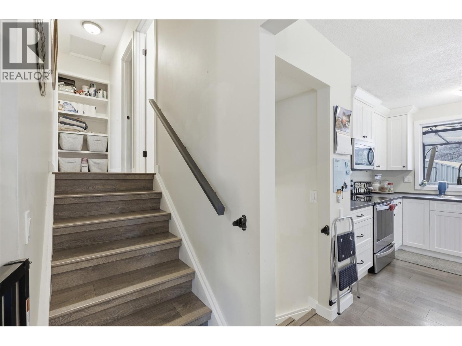 2569 CRESTLINE Place, Kamloops