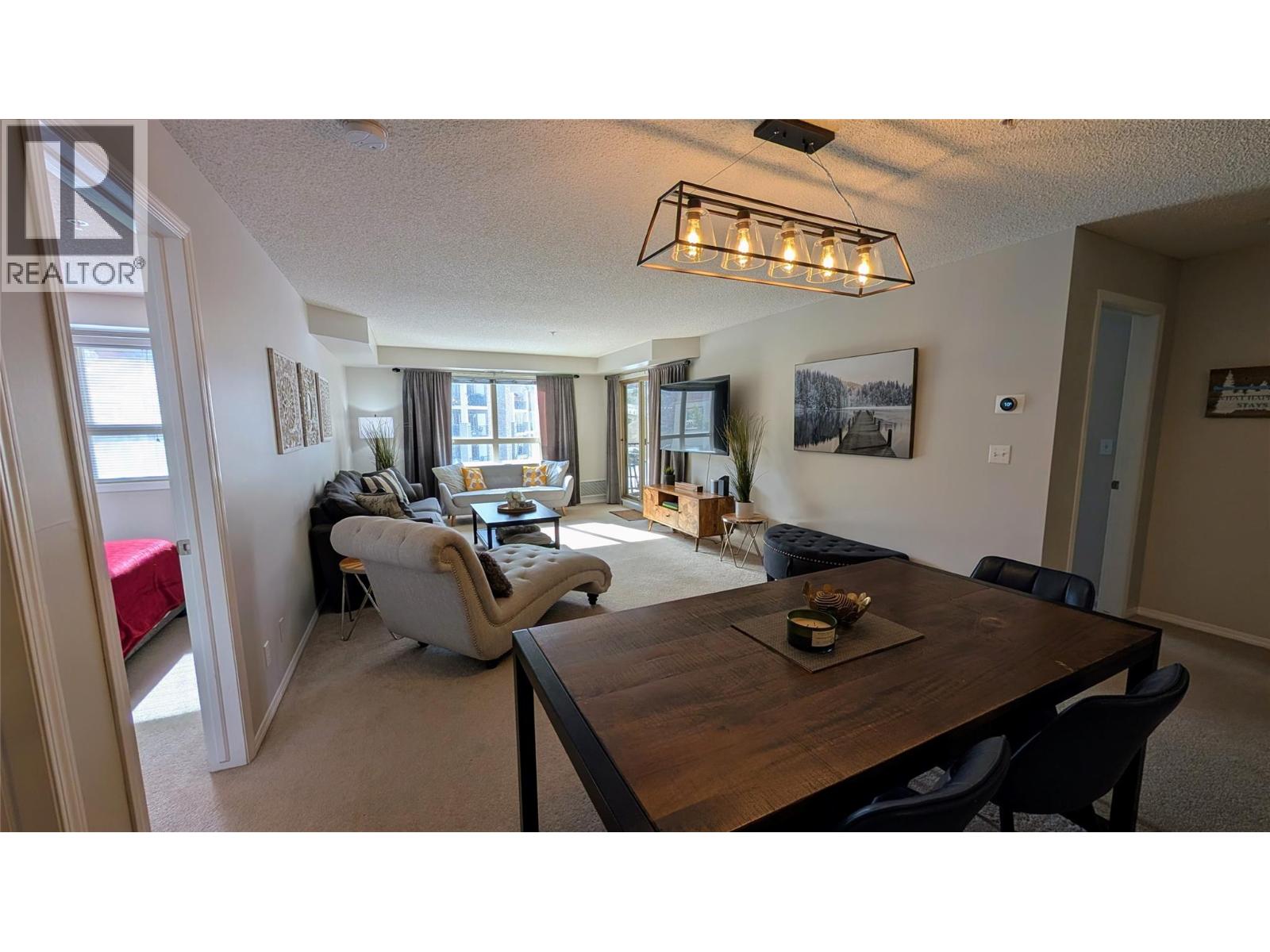 205 Third Avenue Unit# 3307, Invermere