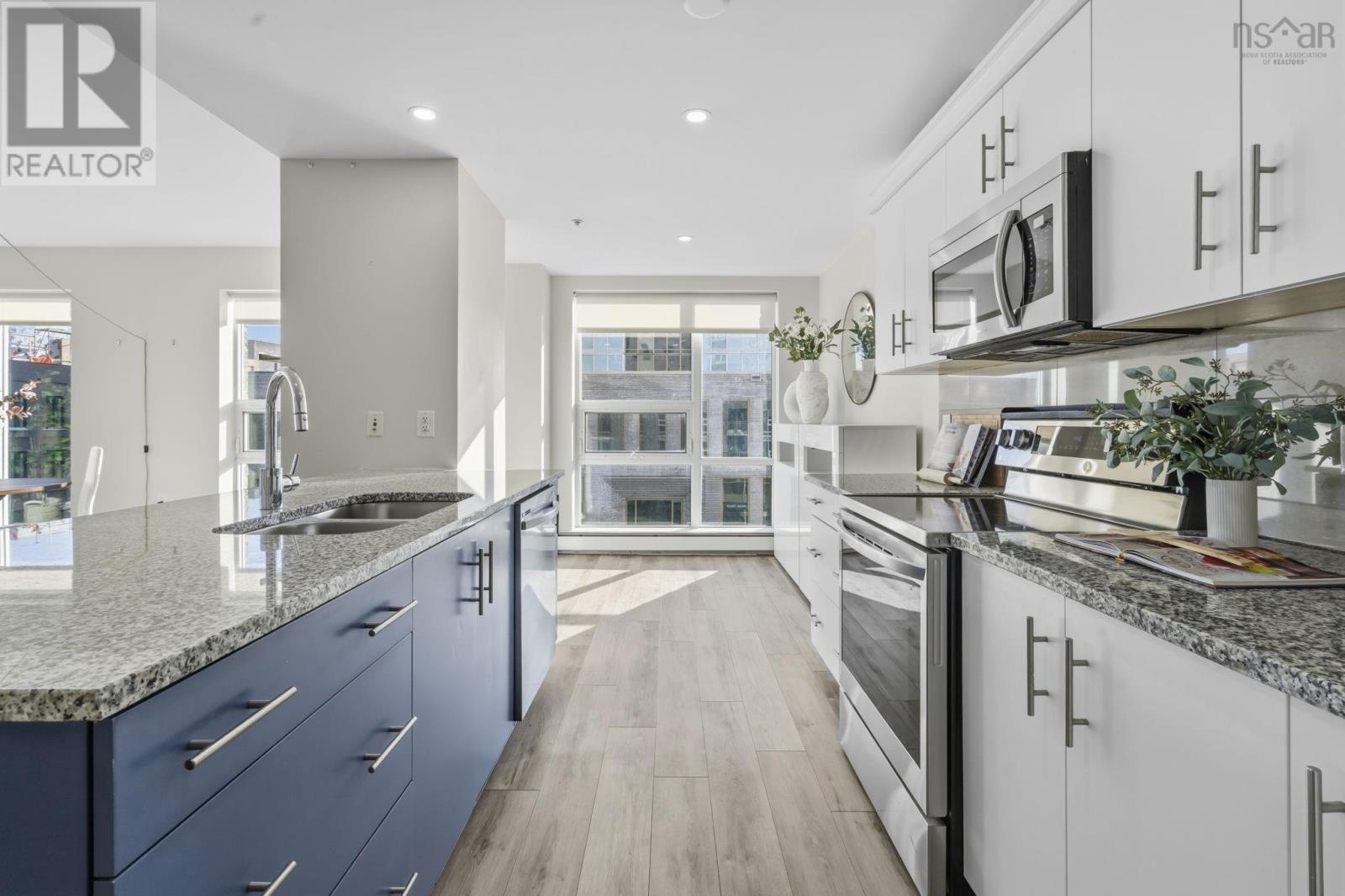 Property 27 of 34 of 305 15 Kings Wharf Place