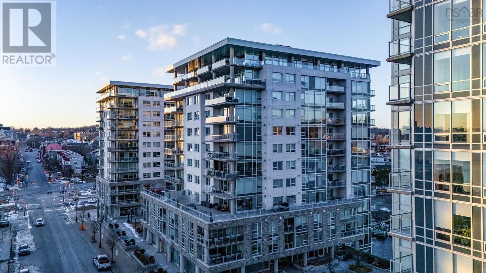 Property 4 of 34 of 305 15 Kings Wharf Place