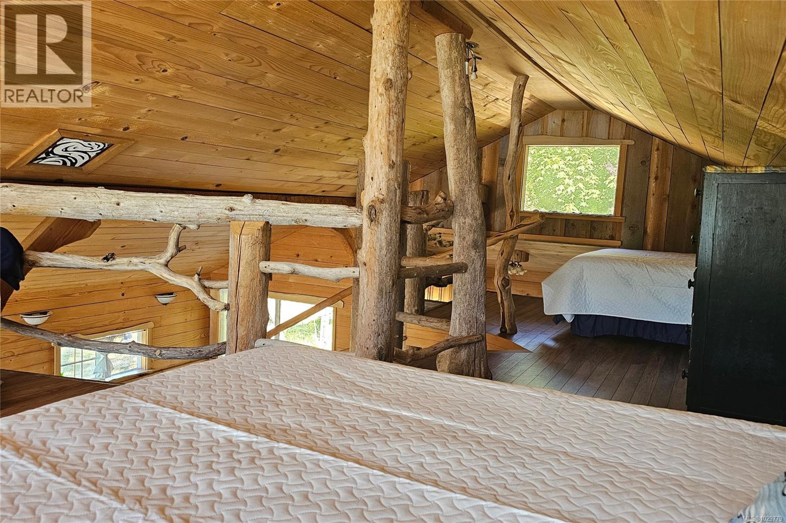 LOT 4 MAPLE BAY RD - 40