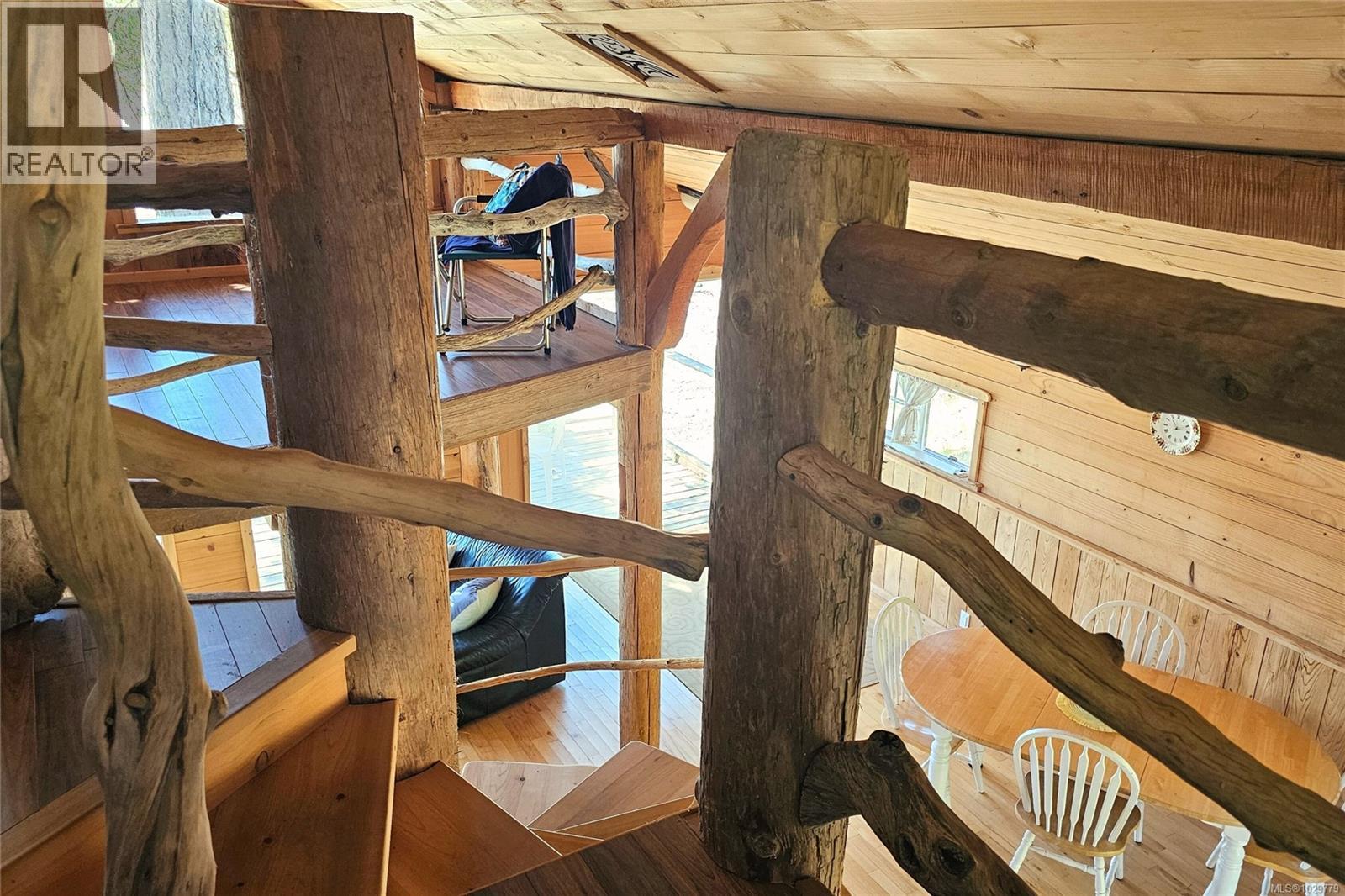 LOT 4 MAPLE BAY RD - 33