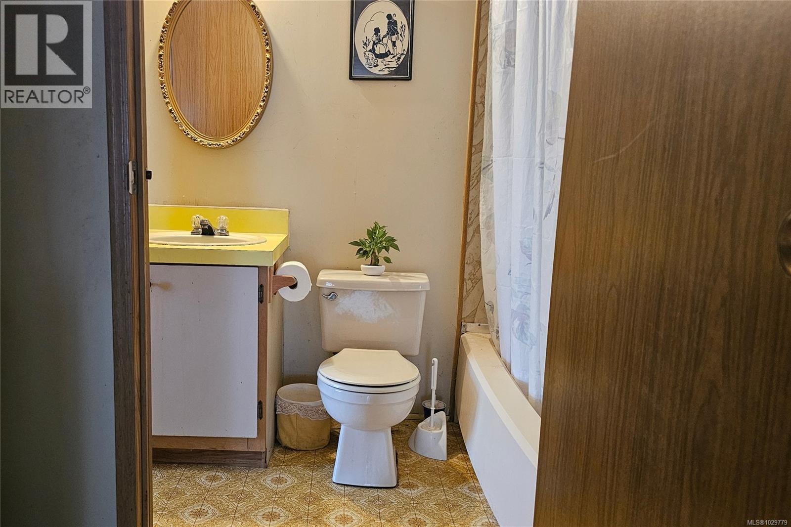 LOT 4 MAPLE BAY RD - 61