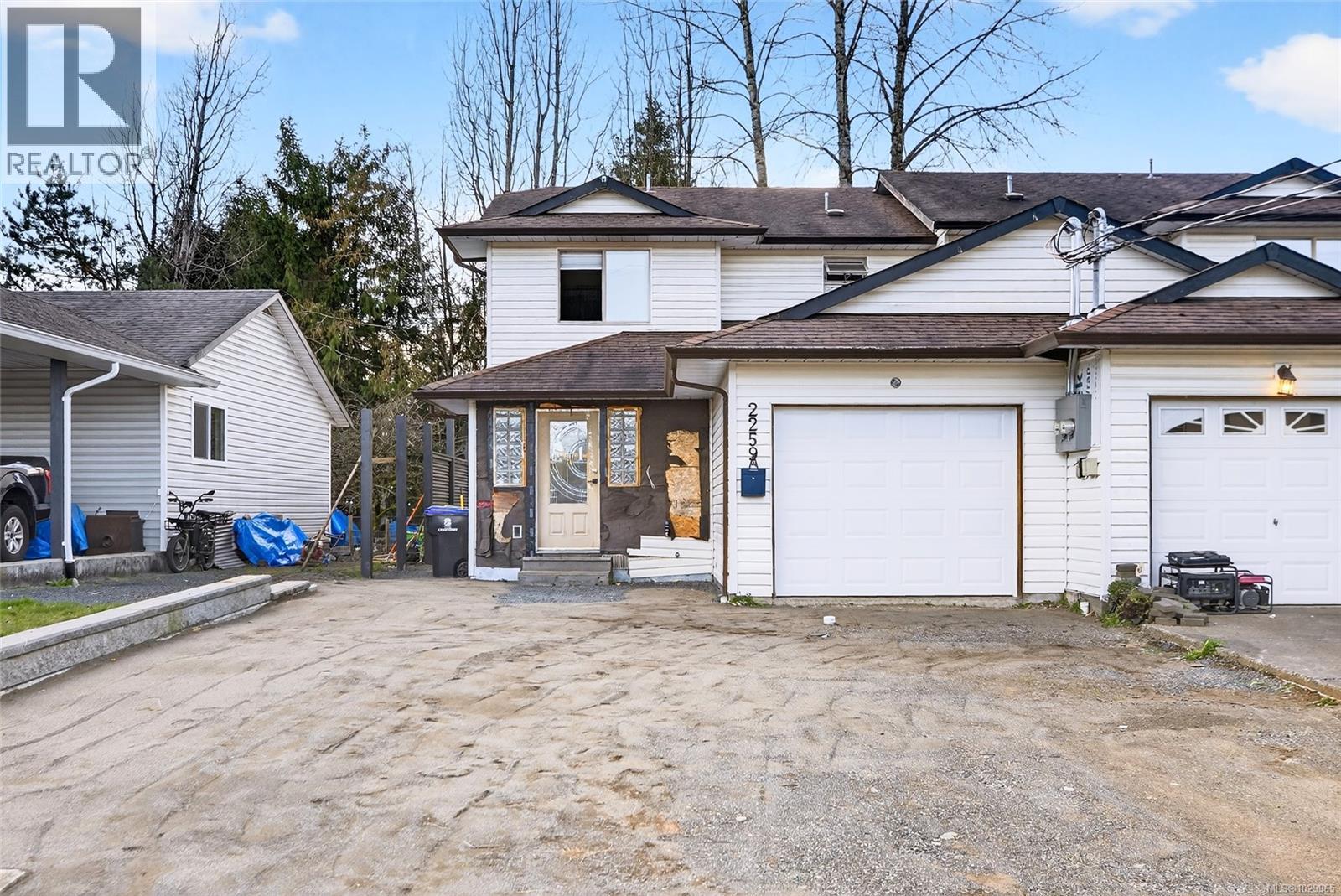 #A 2259 URQUHART AVE - 24