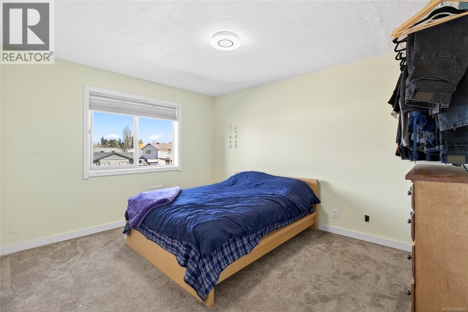 #A 2259 URQUHART AVE - 7