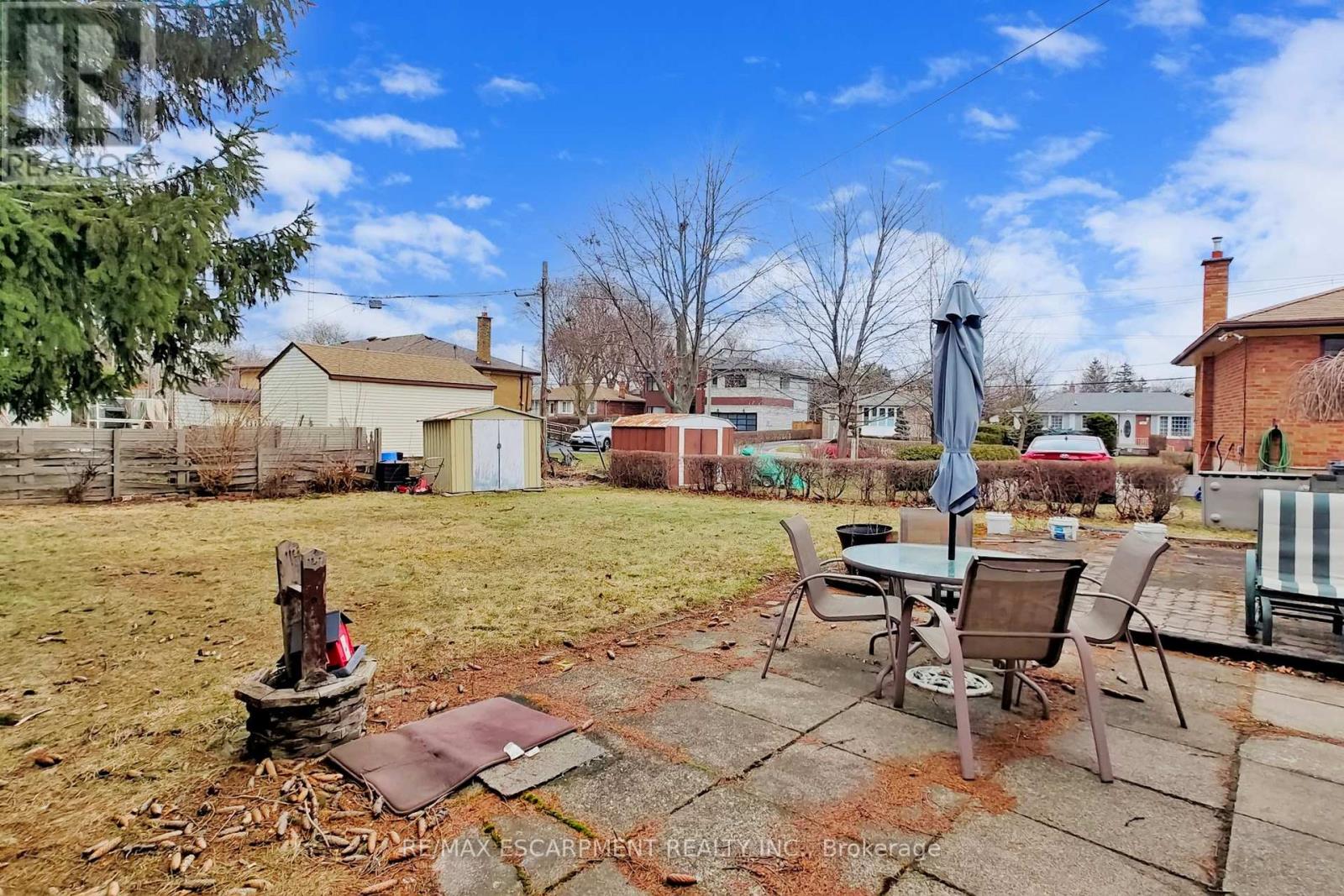 541 WINGROVE CRESCENT - 33
