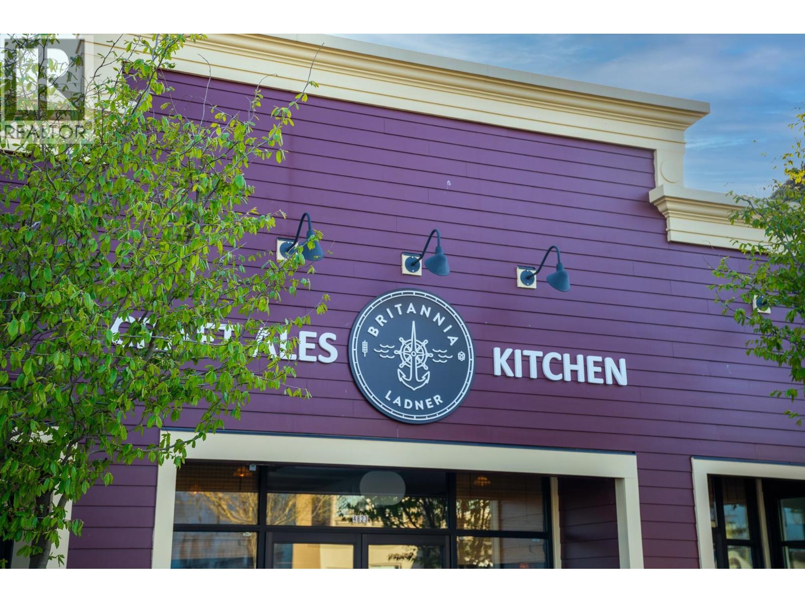 #8-4965 47 Avenue, Ladner