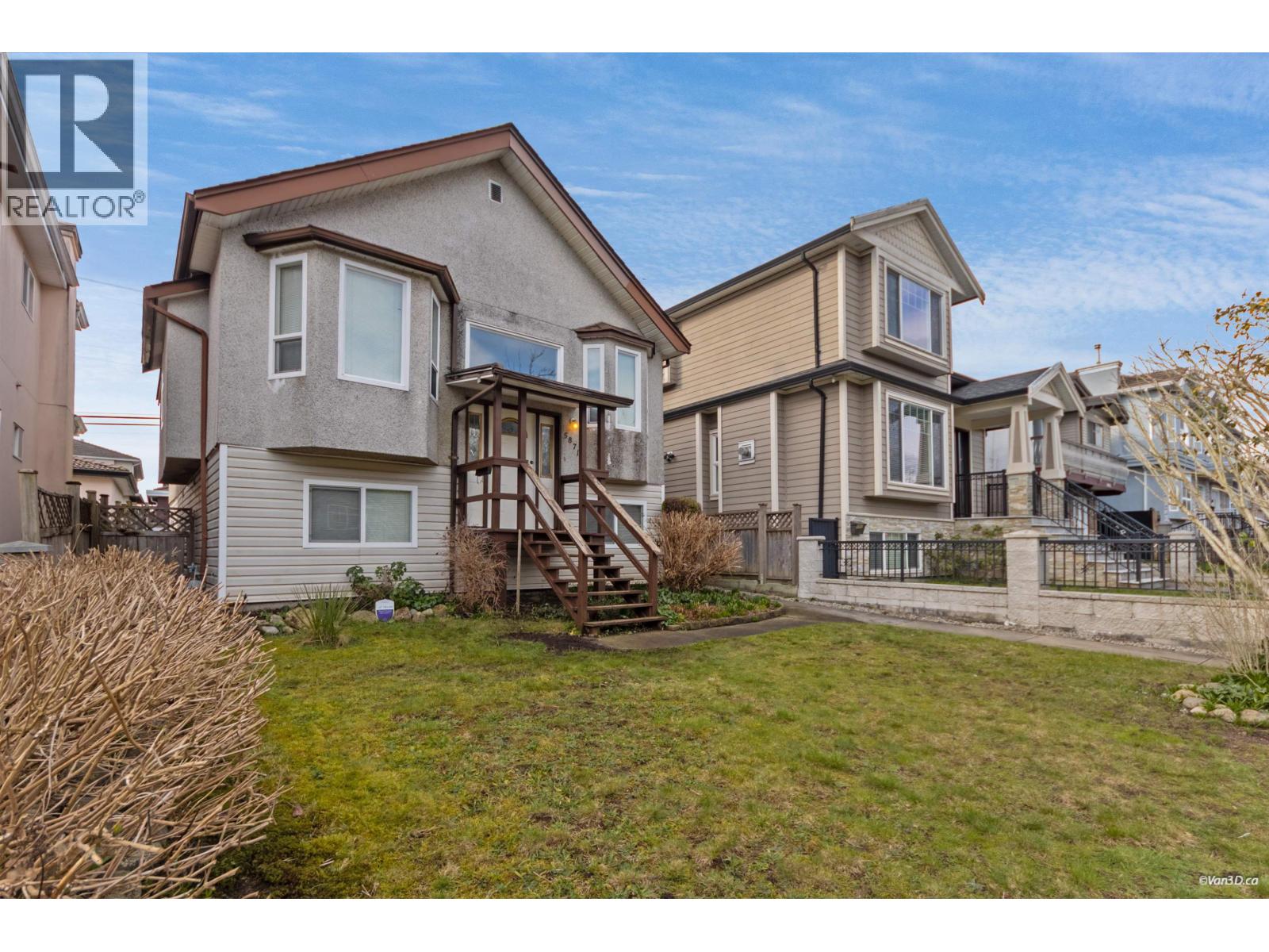 5871 ARGYLE Street - main photo