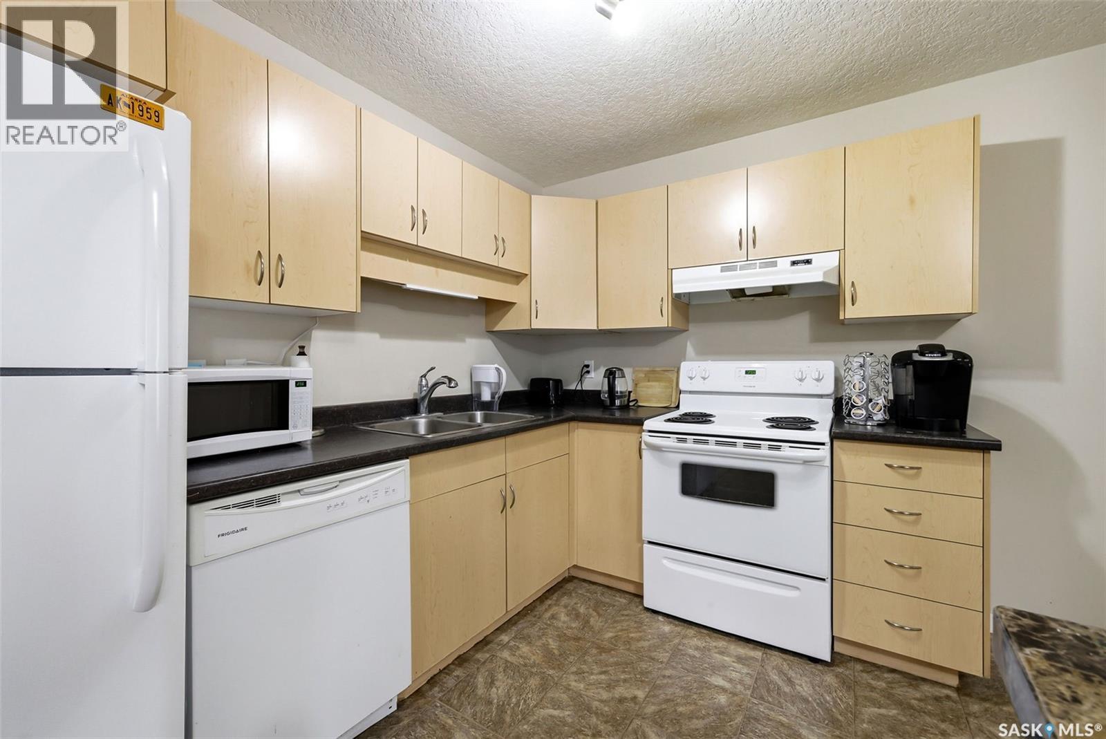 #129 5063 James Hill ROAD - 7