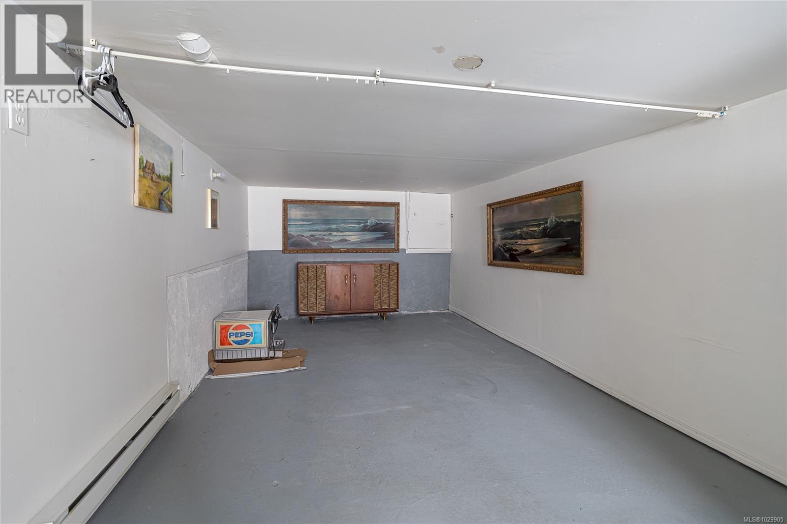  3155 Earl grey Street, Saanich