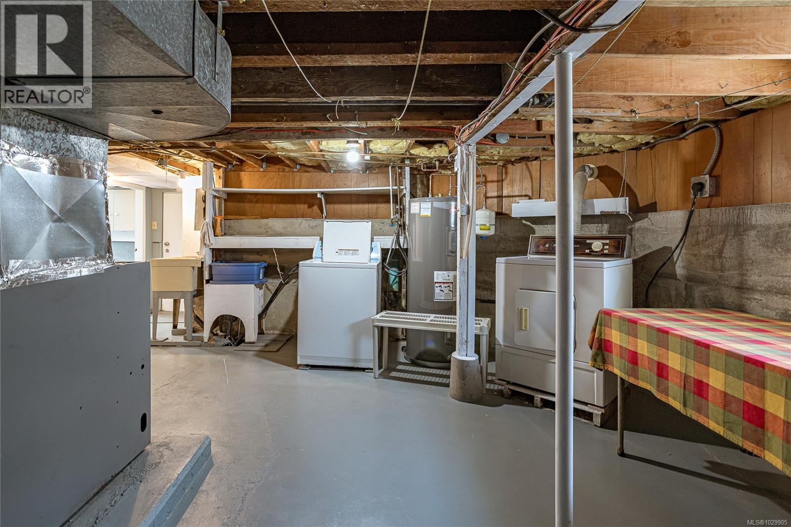  3155 Earl grey Street, Saanich