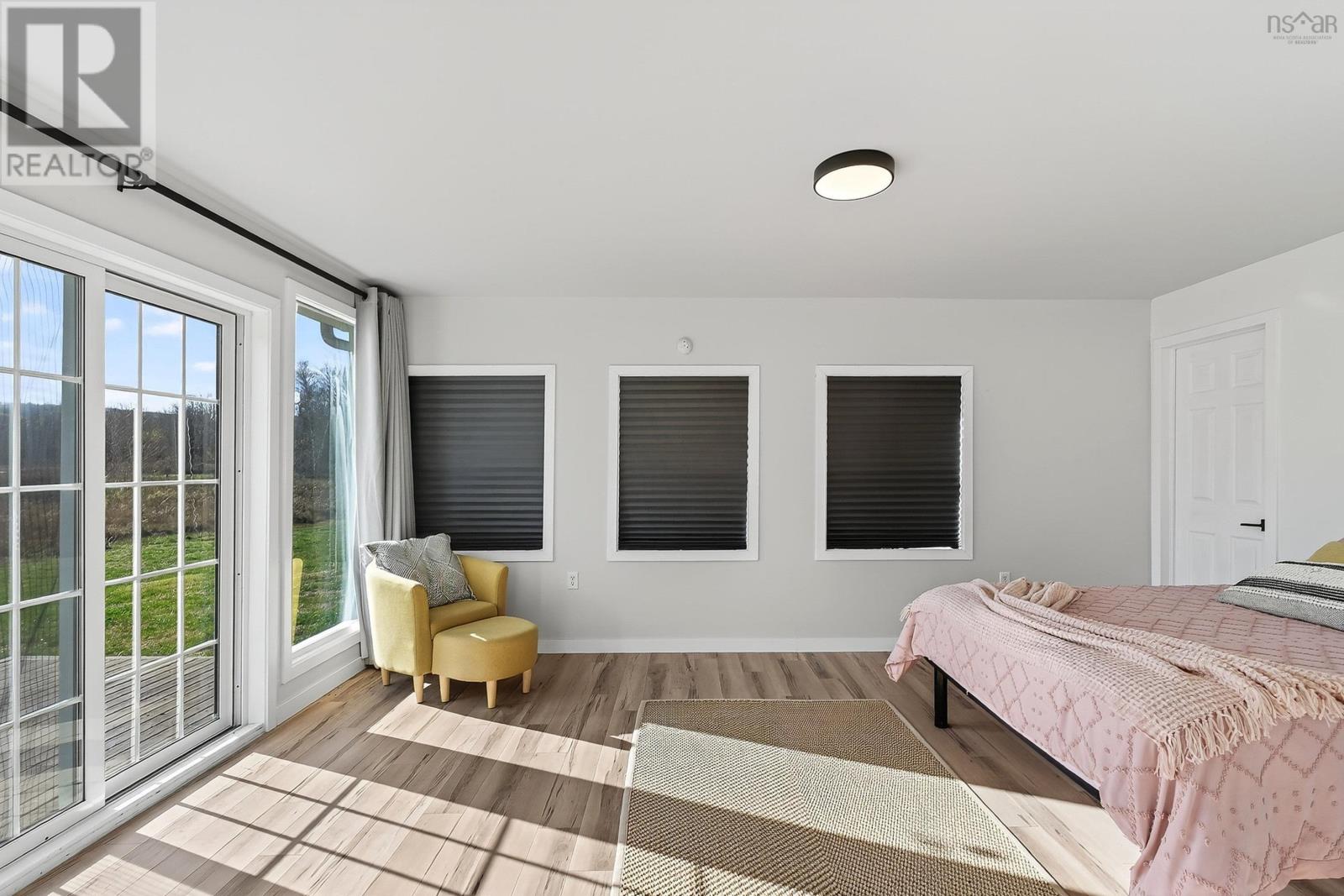 Property 21 of 45 of 4236 Highway 14