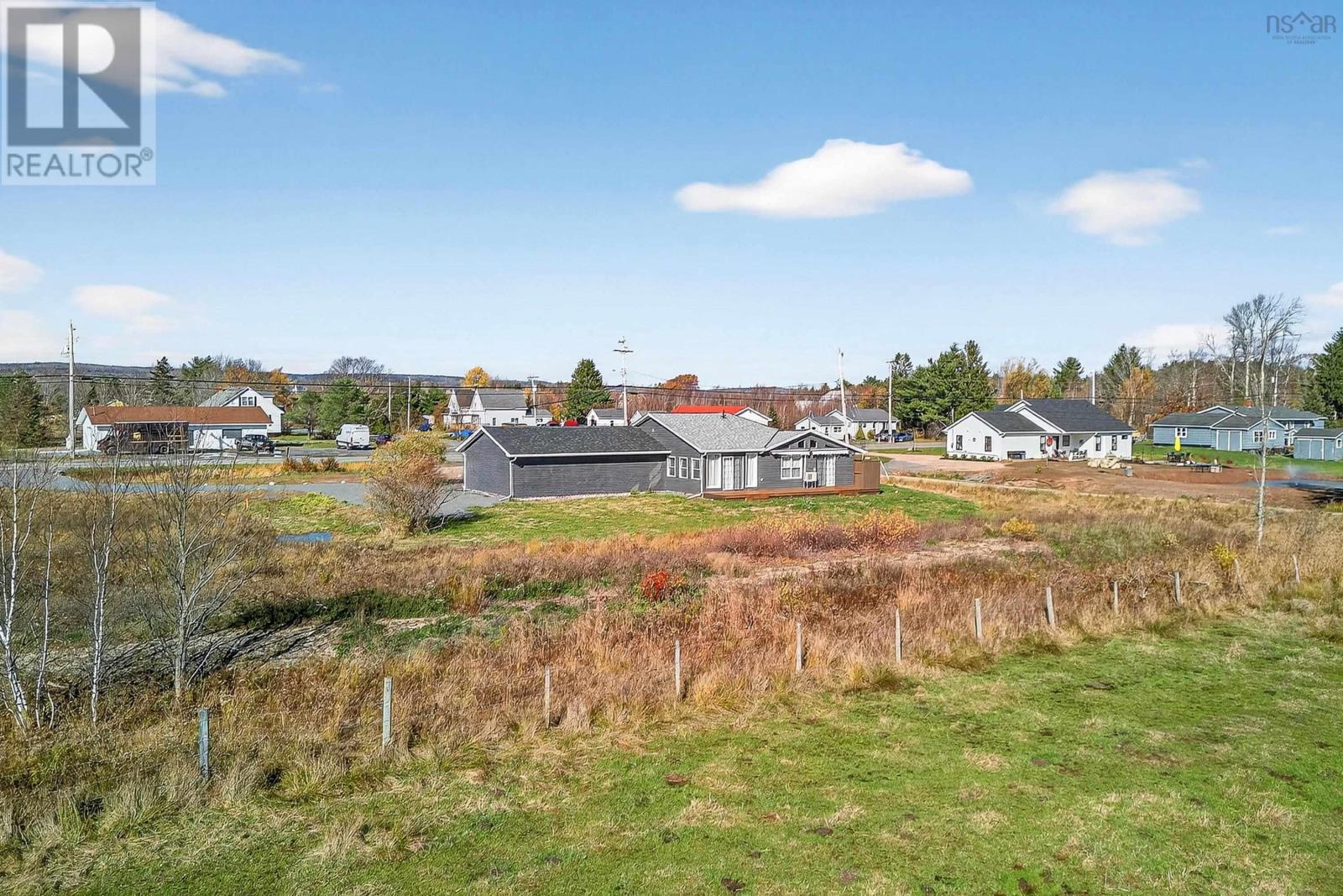 Property 17 of 45 of 4236 Highway 14