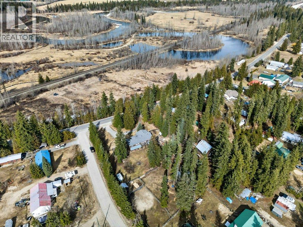  4198 Malakwa Road, Malakwa