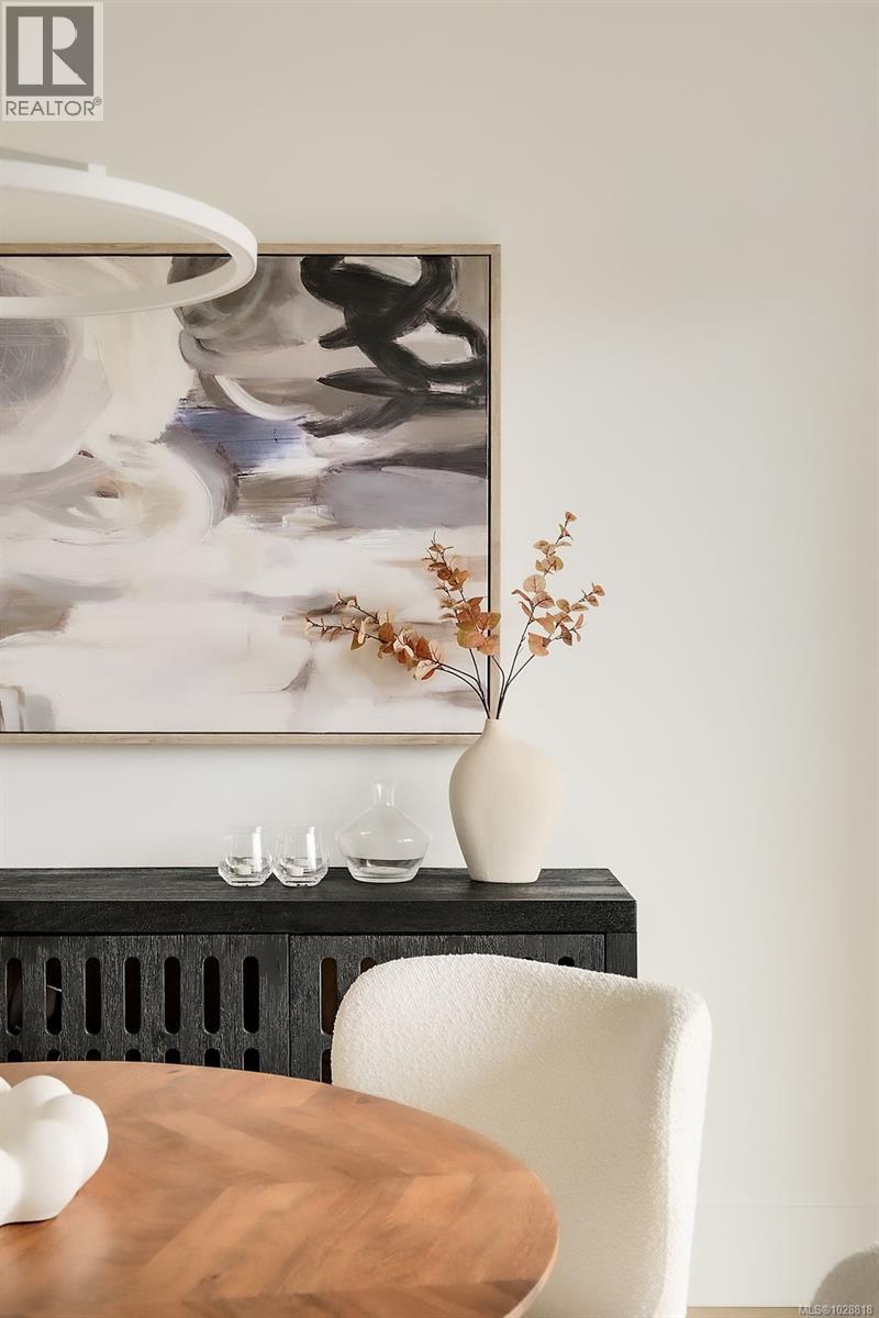 3 2268 Bowker Avenue, Oak Bay