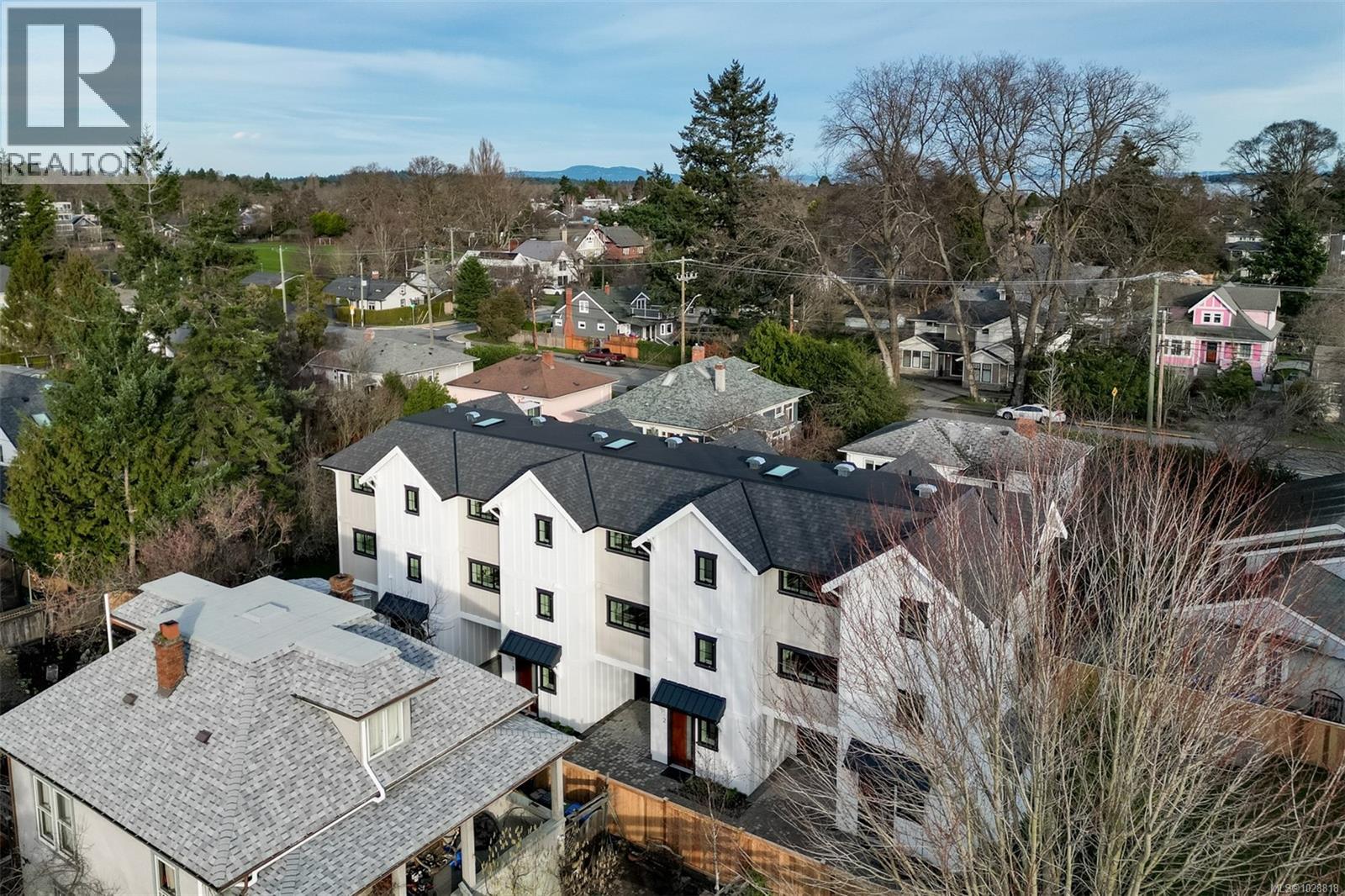 #3 2268 Bowker Ave - 2