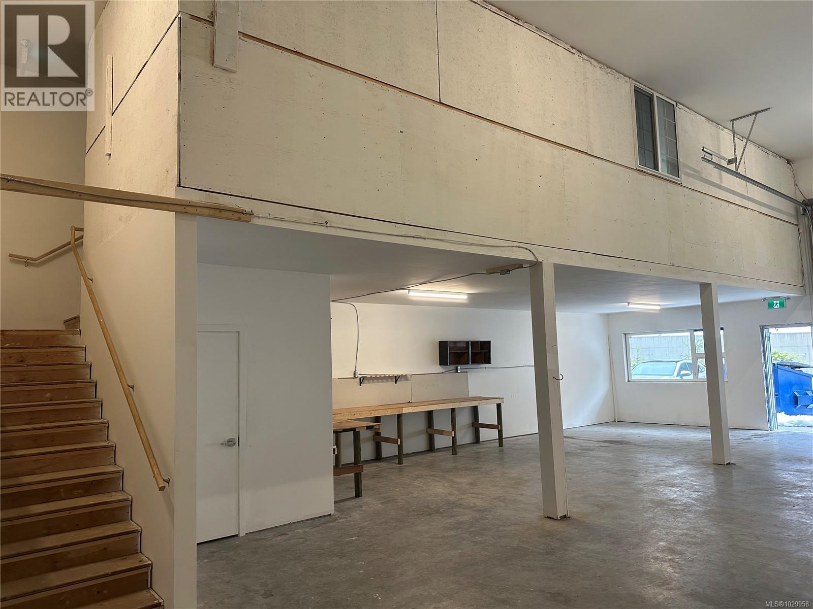 4 Units 700 Shawnigan Lake Road, Shawnigan Lake