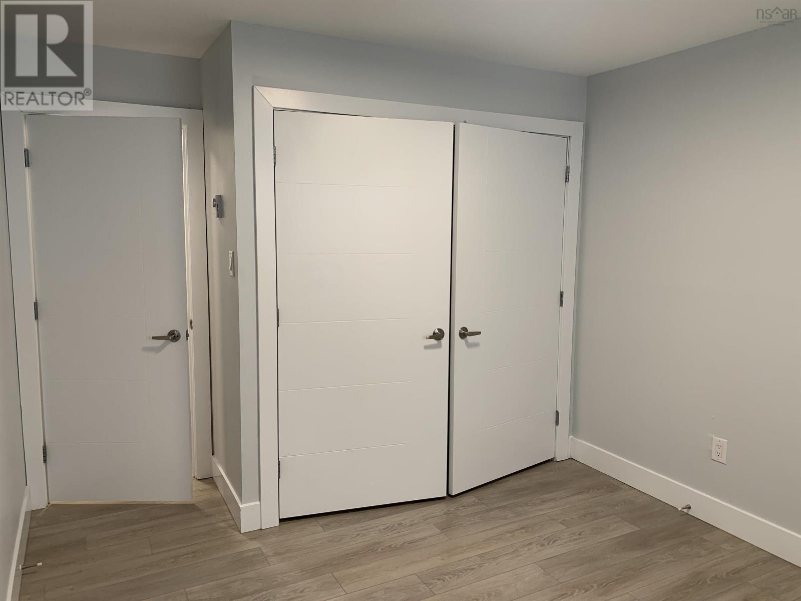 Property 15 of 23 of 56 Evans Avenue