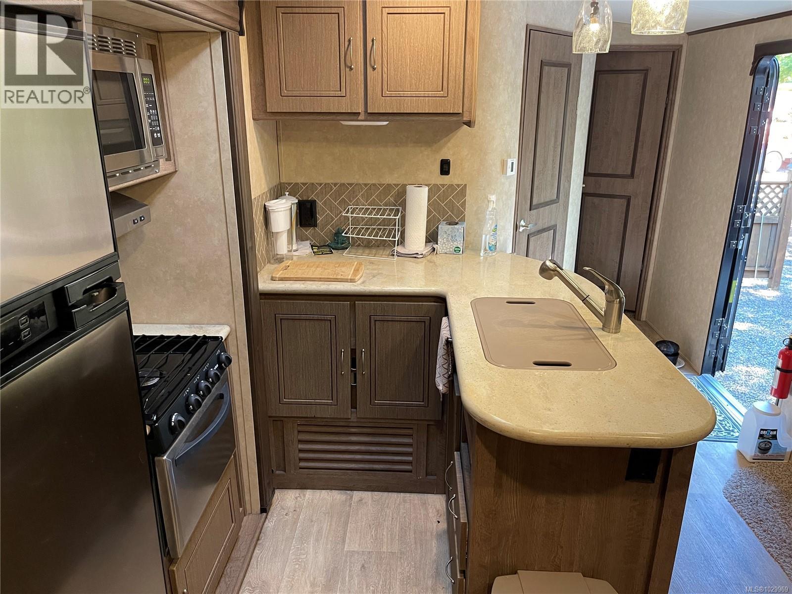 #C-11 2650 TURNBULL RD - 42