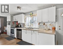 1175 Rose Hill Road Unit# 37, Kamloops, BC V2E1G9 Photo 8