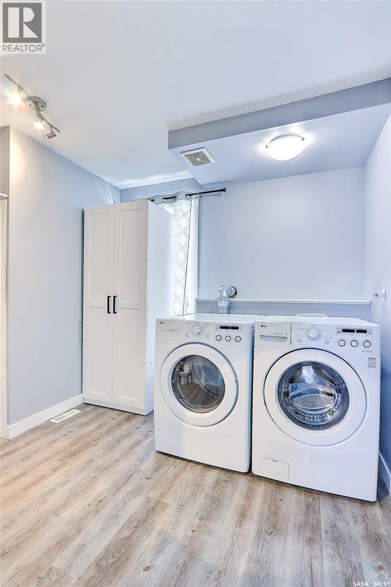 139 29TH STREET W - 9