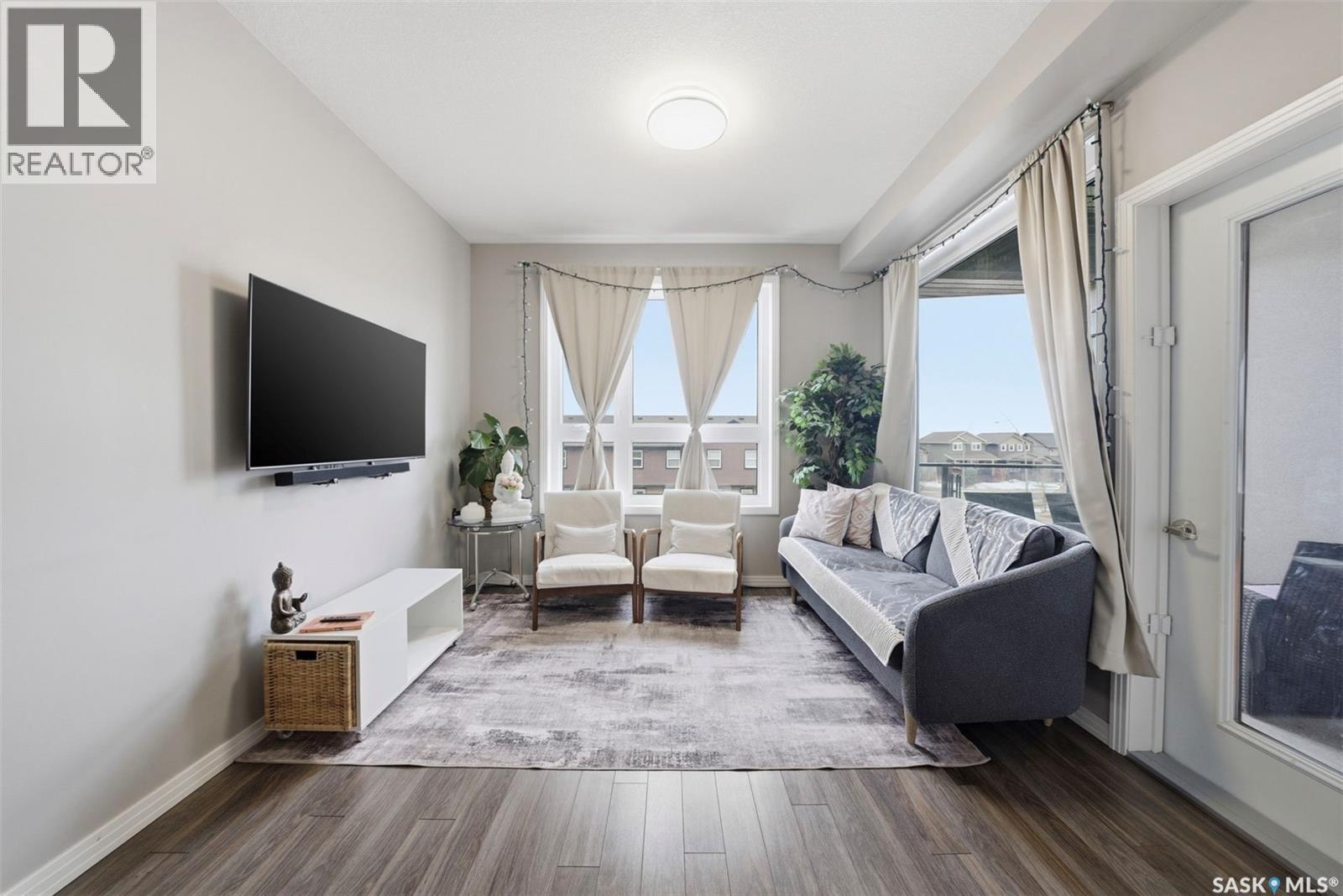 Single Family House Low rise for Sale in   Maningas BEND Saskatoon 