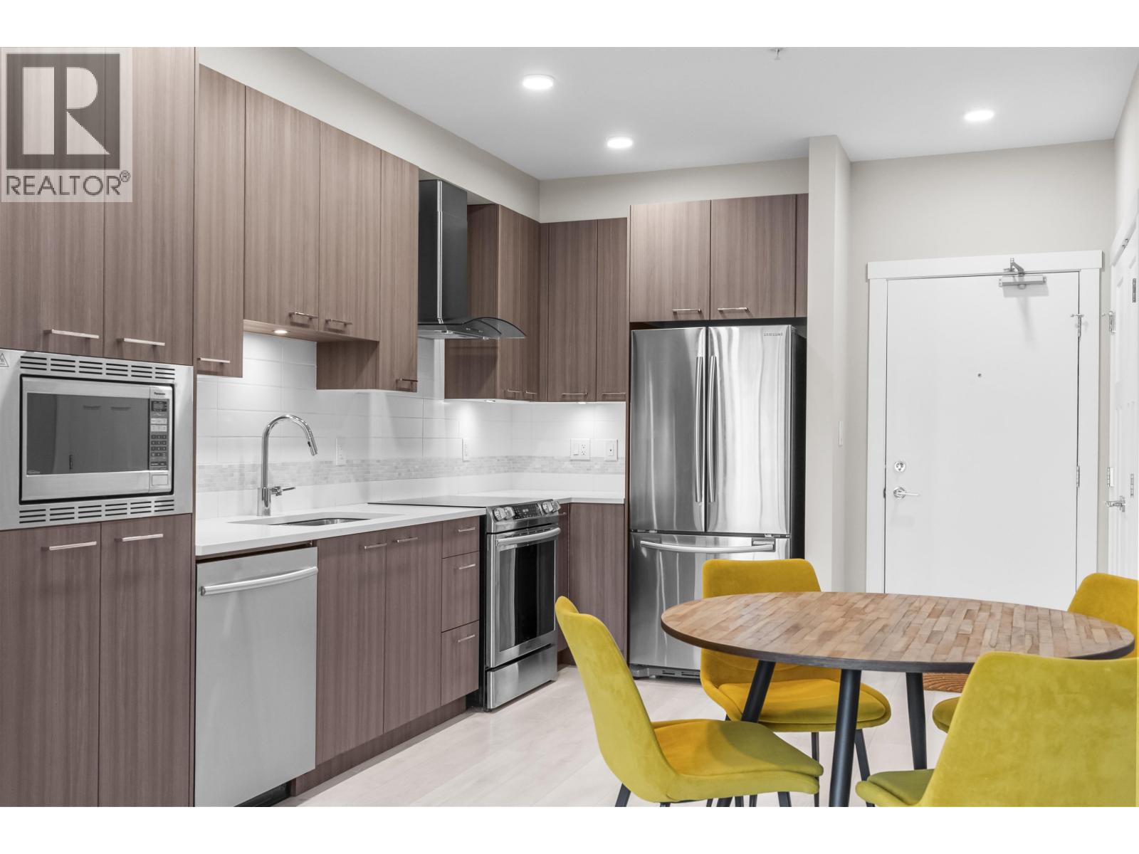 213 4690 HAWK LANE, Tsawwassen