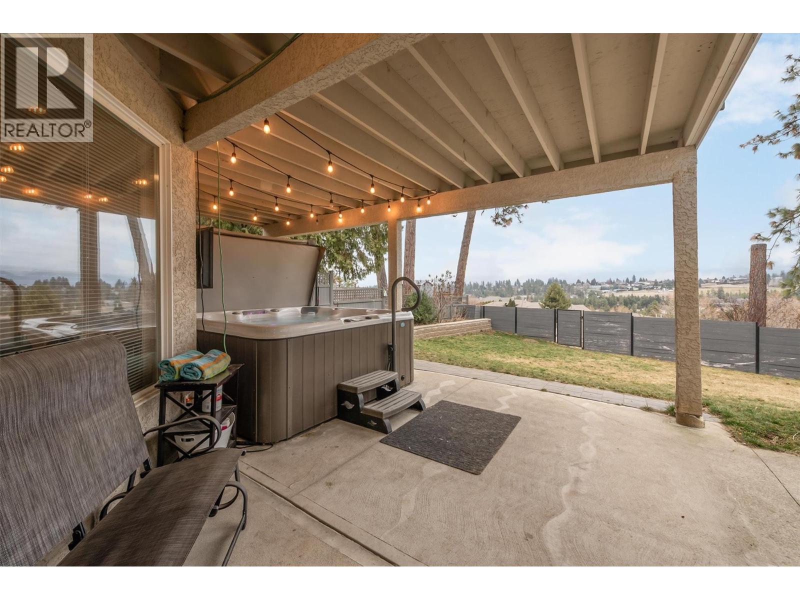 2063 Horizon Drive, West Kelowna