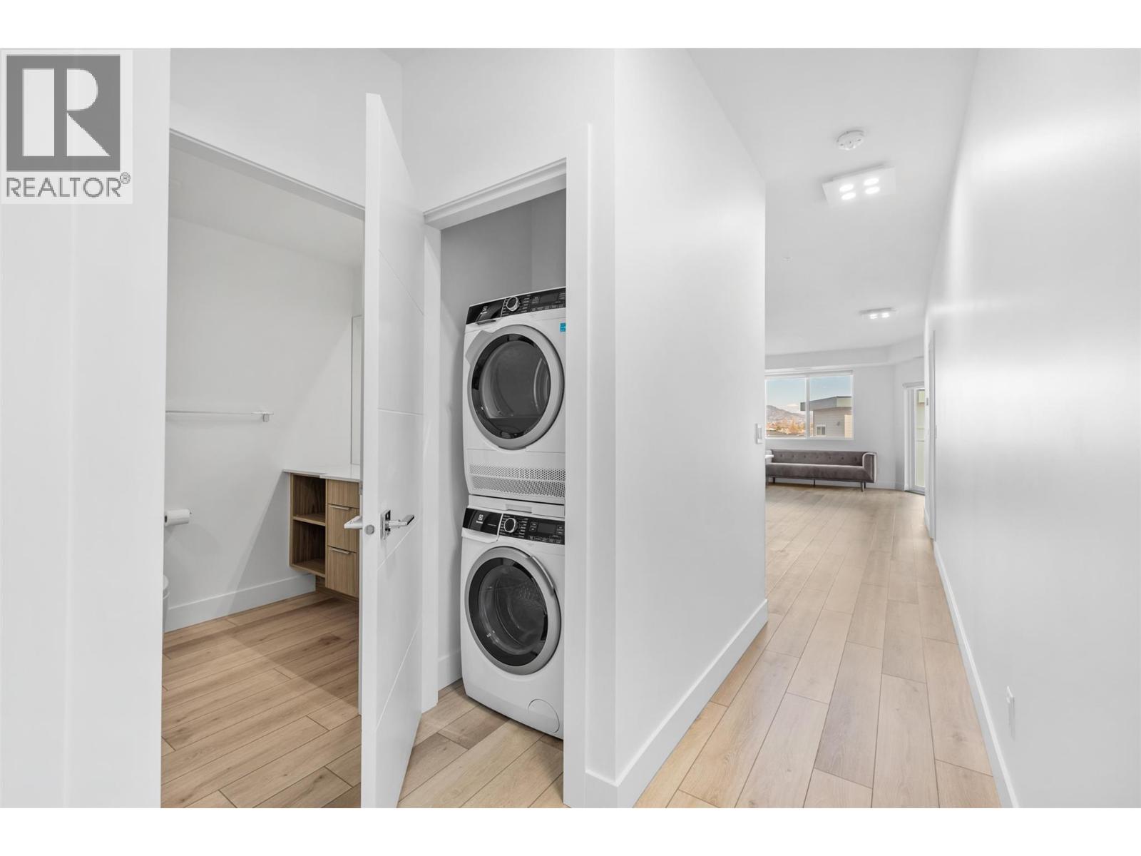 401B 3634 Mission Springs Drive, Kelowna