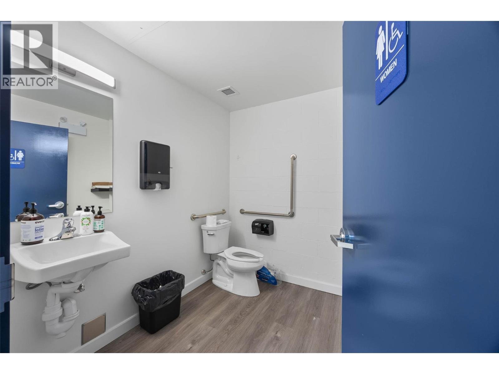  630 VICTORIA Street, Kamloops