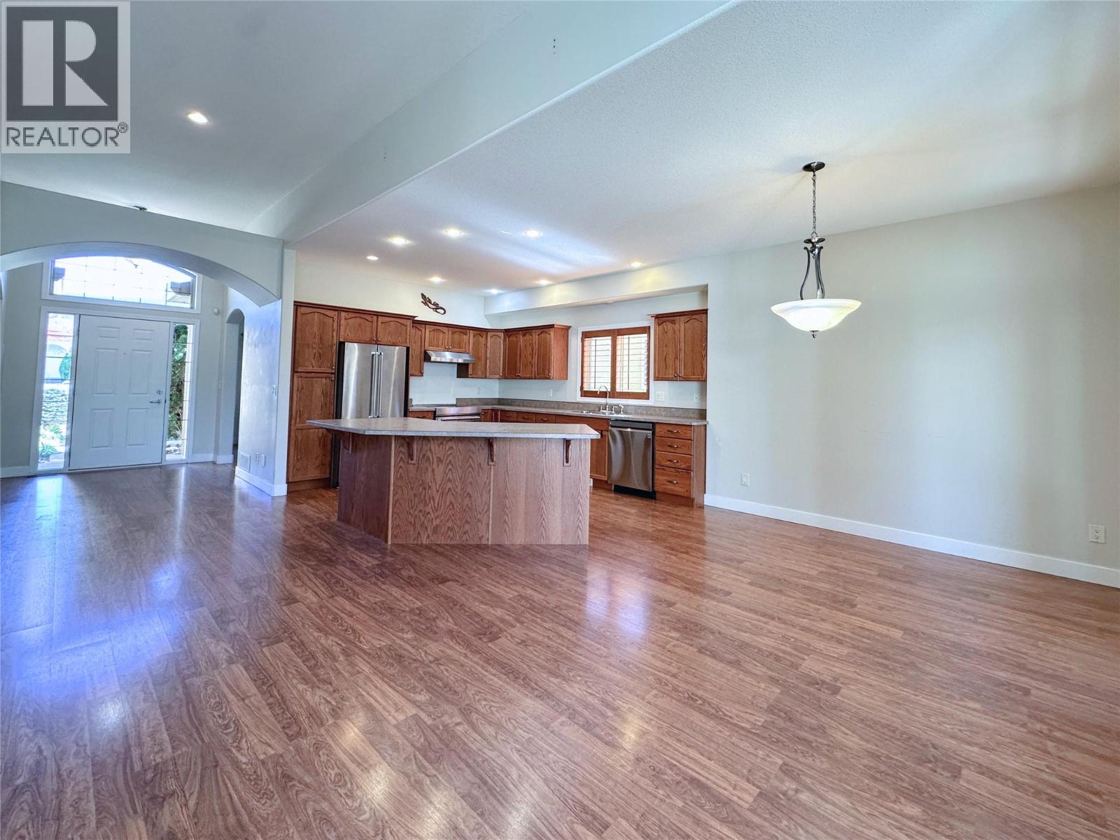 3208 LOBELIA Drive, Osoyoos