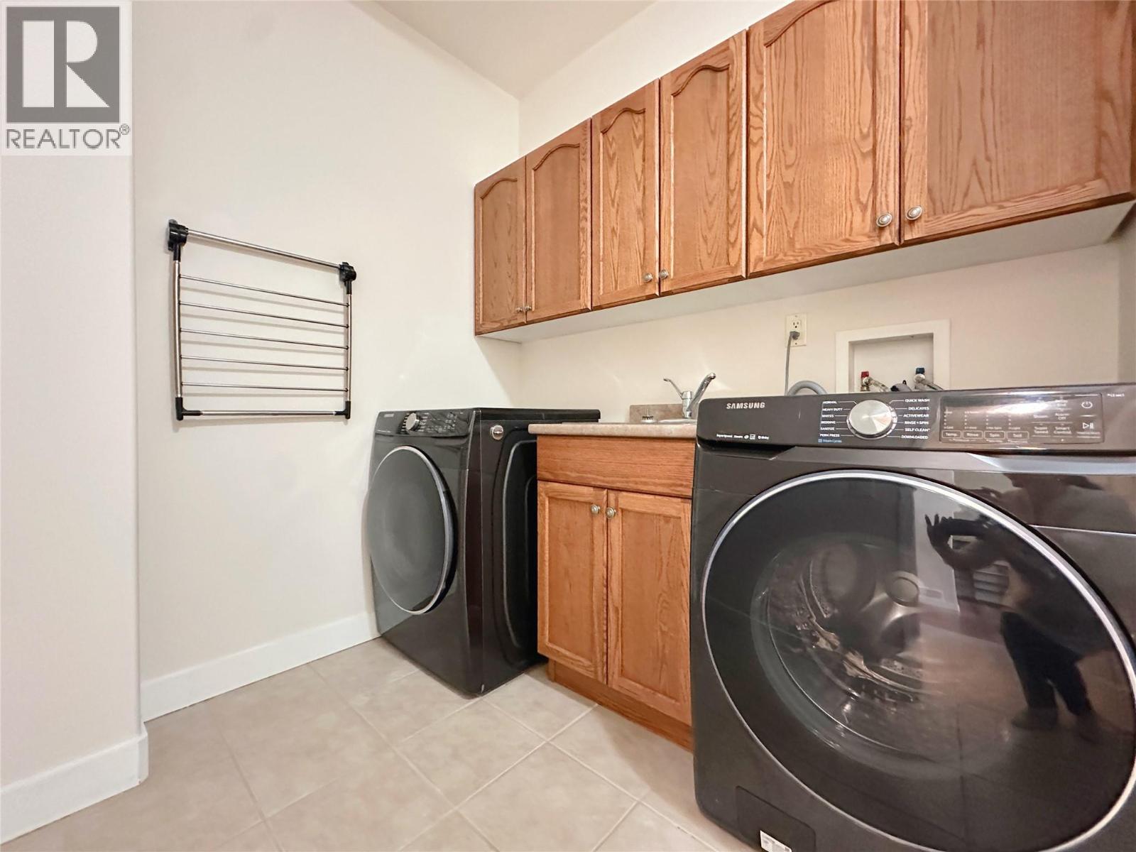 3208 LOBELIA Drive, Osoyoos