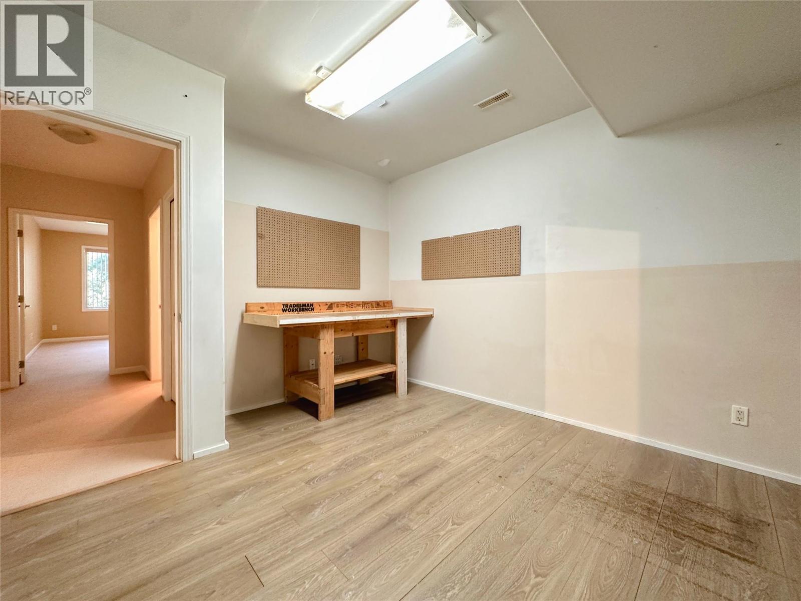 3208 LOBELIA Drive, Osoyoos