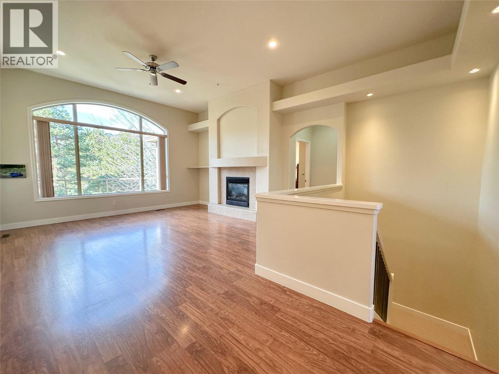 3208 LOBELIA Drive, Osoyoos