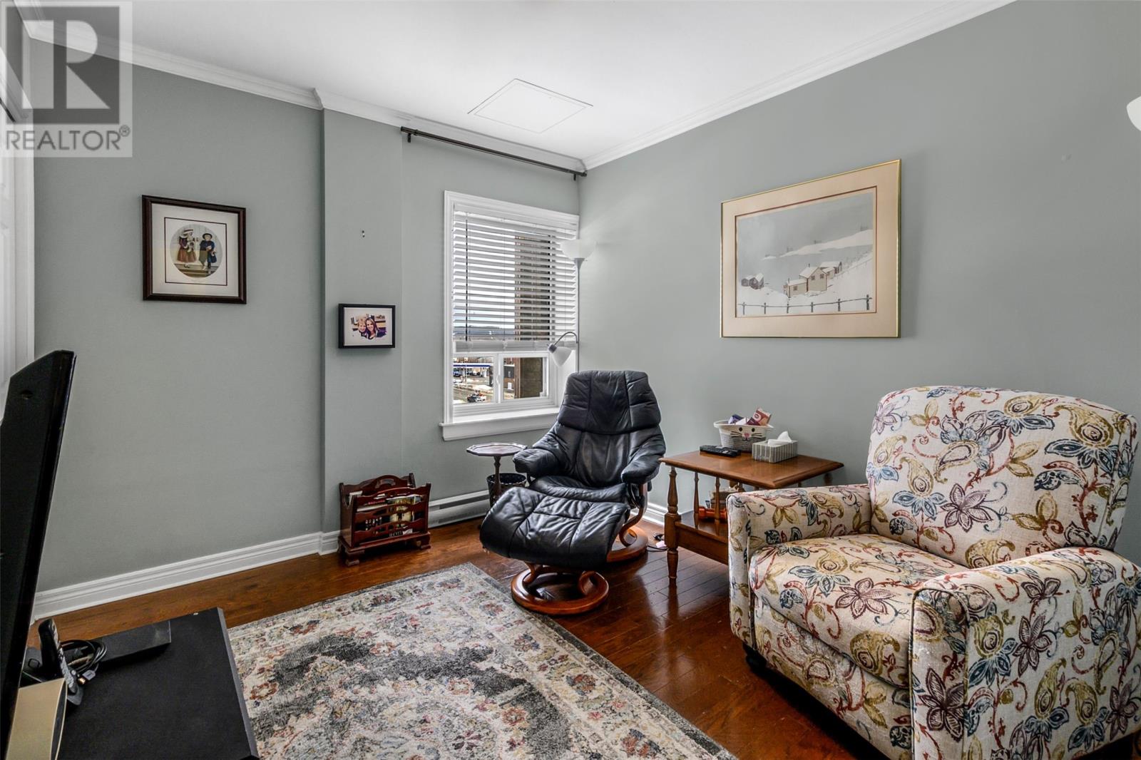 #511 100 ELIZABETH AVENUE - 17