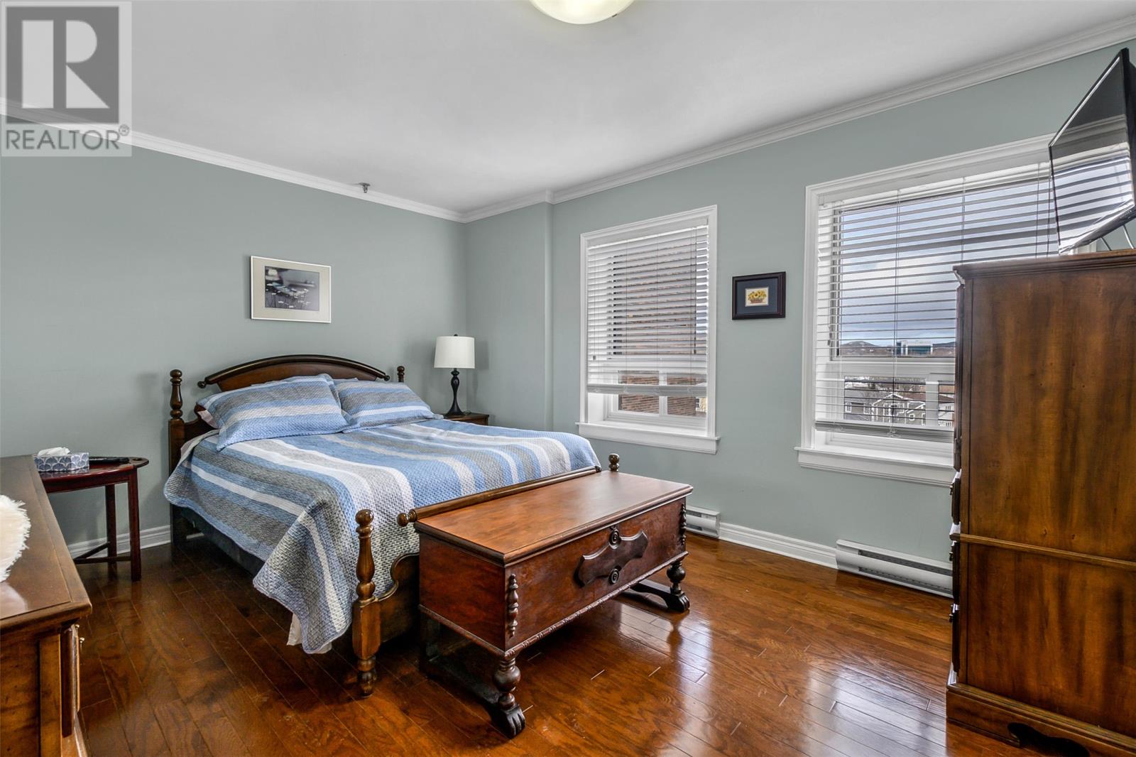 #511 100 ELIZABETH AVENUE - 14