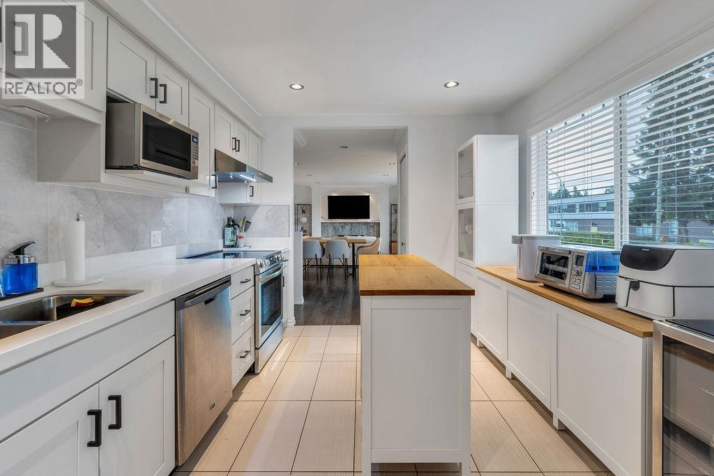 1665 PATRICIA AVENUE, Port Coquitlam