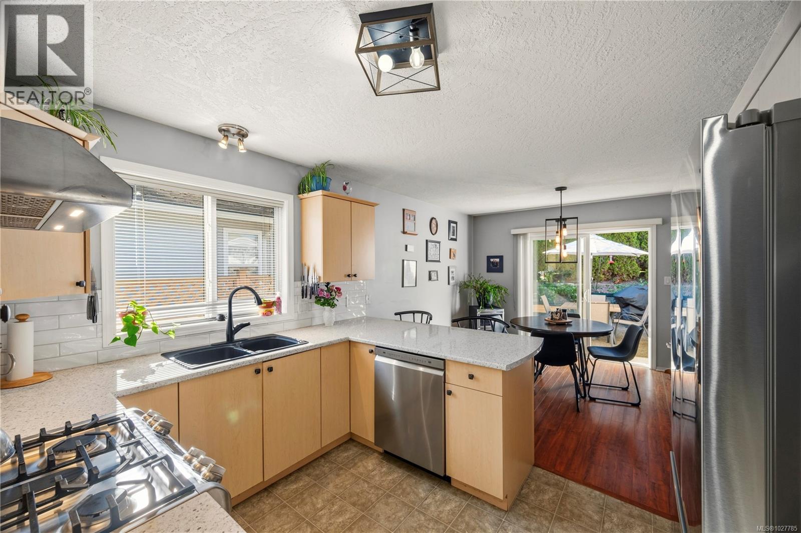 57 7570 Tetayut Road, Central Saanich