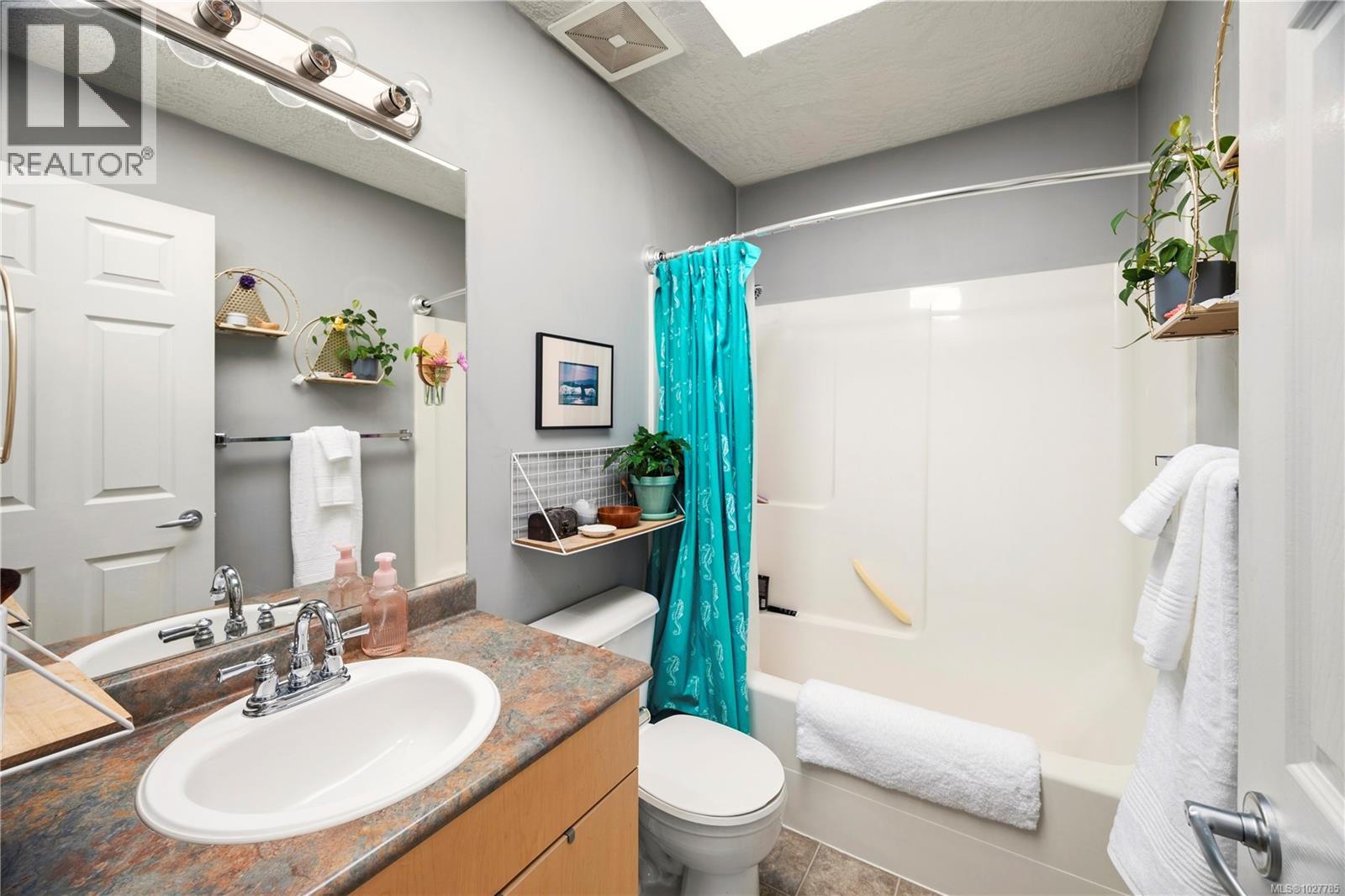 57 7570 Tetayut Road, Central Saanich