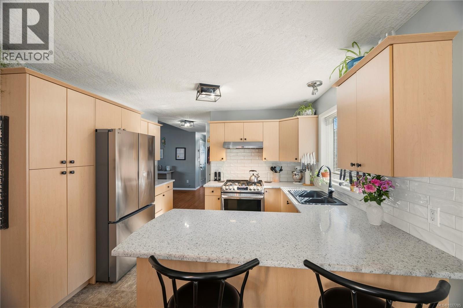 57 7570 Tetayut Road, Central Saanich