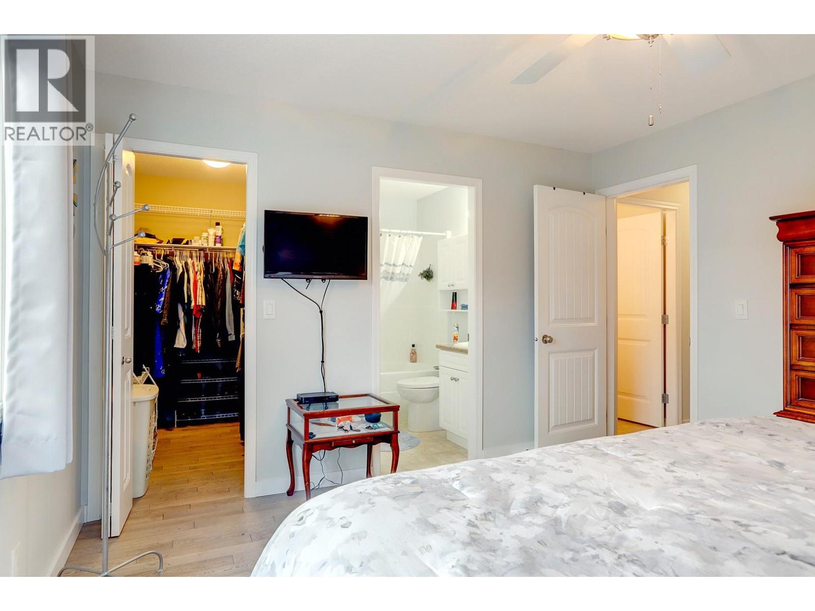 #14 5200 25 AVENUE - 25