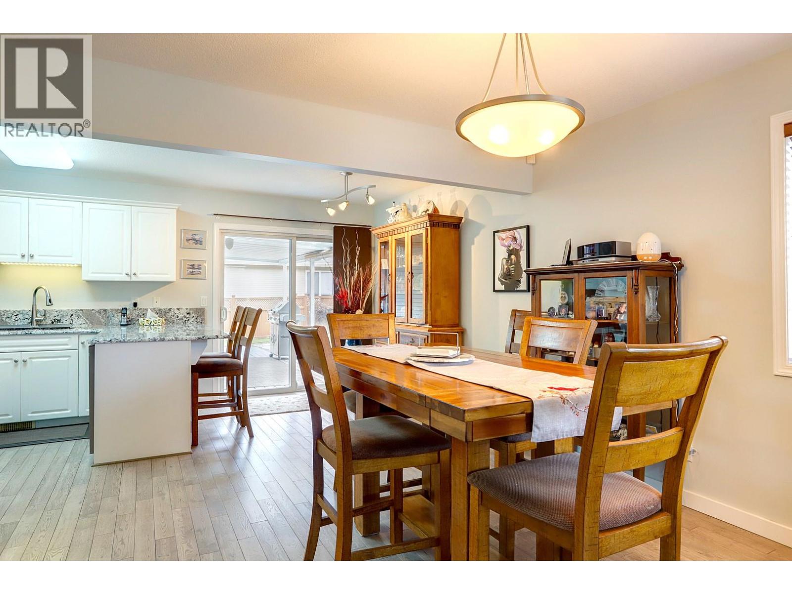 #14 5200 25 AVENUE - 16