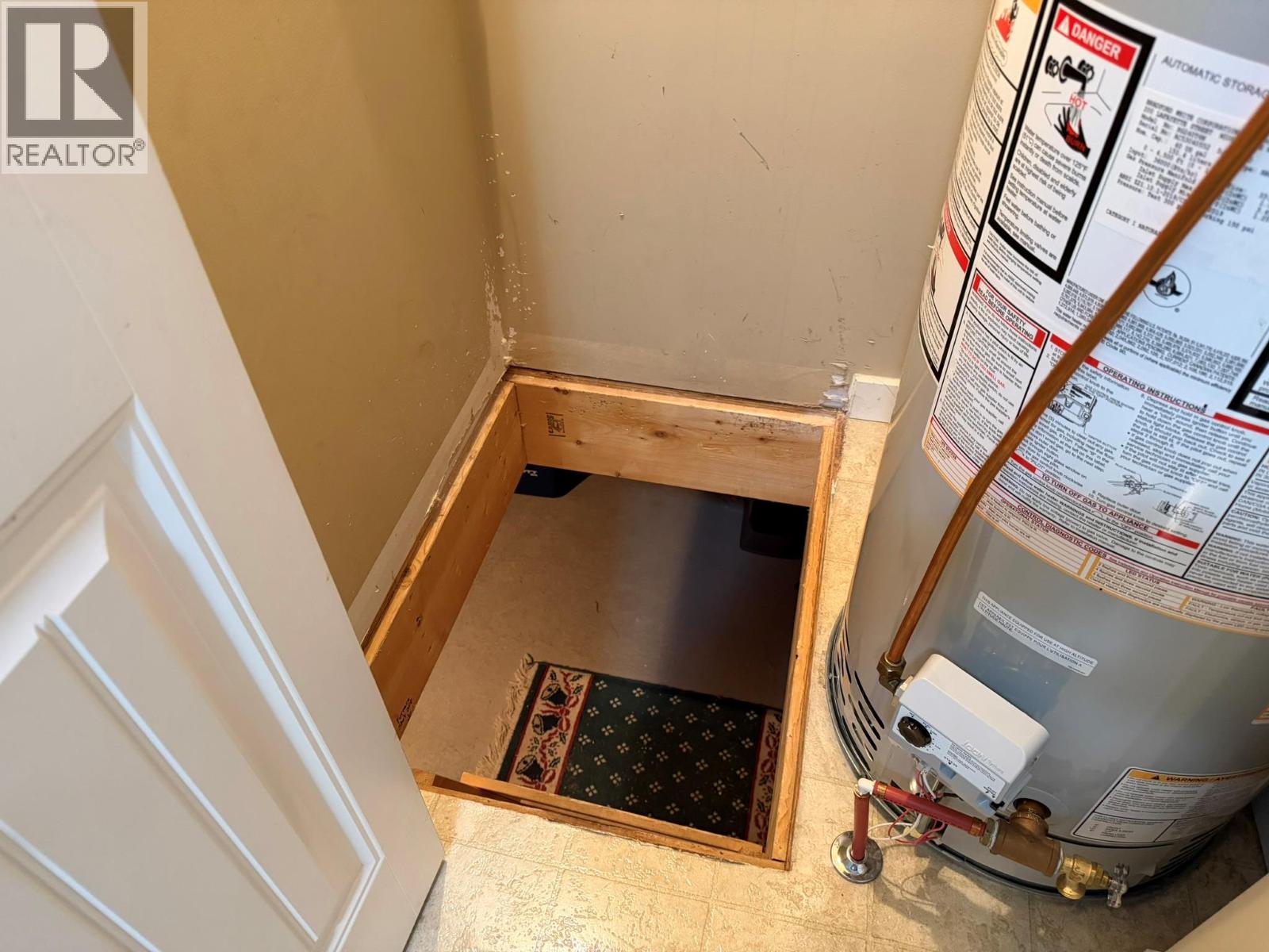 #14 5200 25 AVENUE - 36