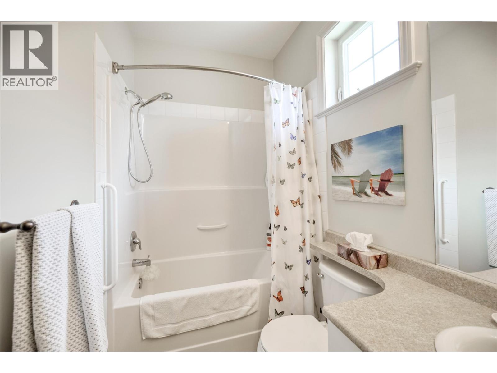 2450 RADIO TOWER Road Unit# 123, Oliver