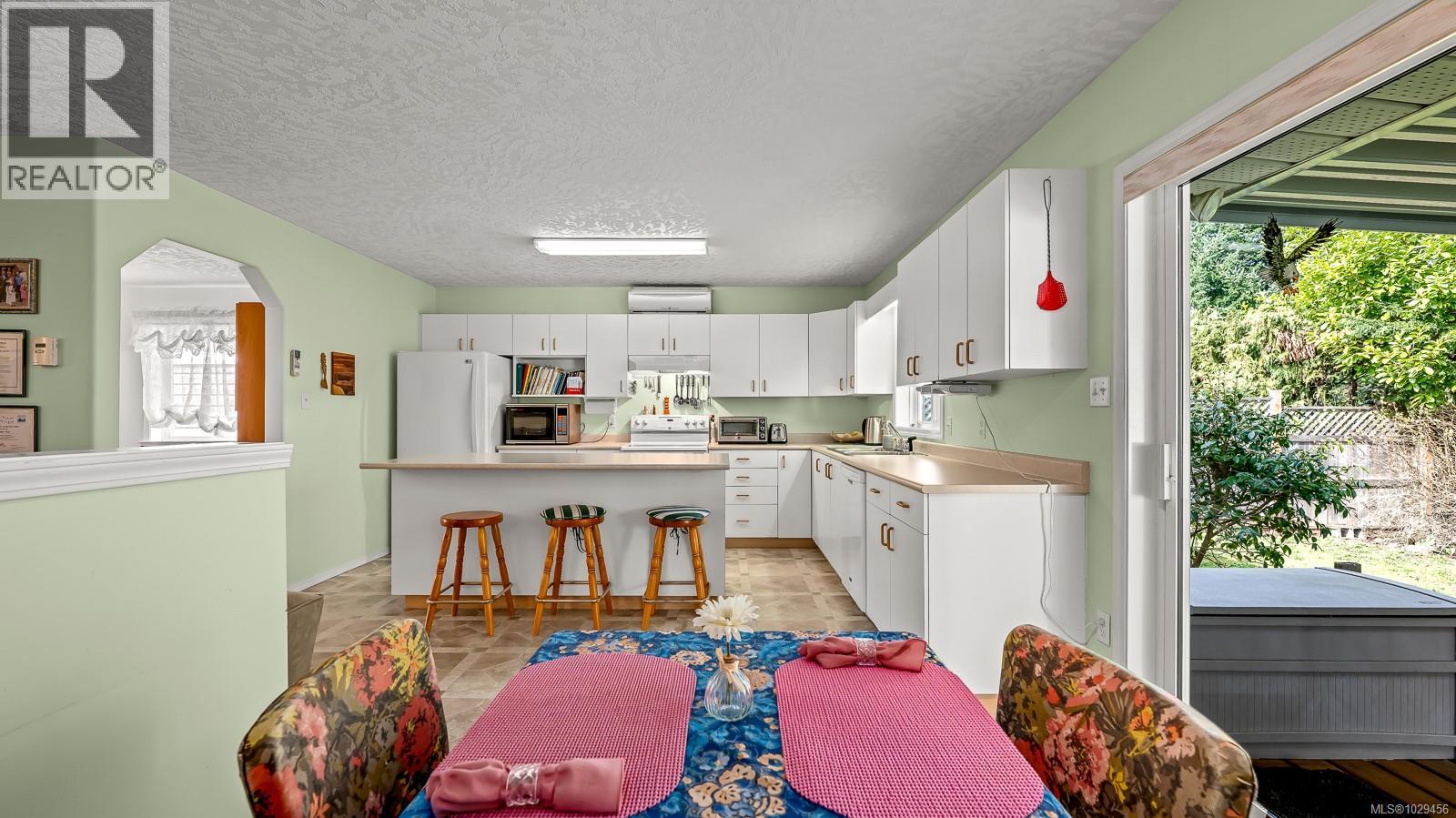 66 KEENELAND AVE - 21