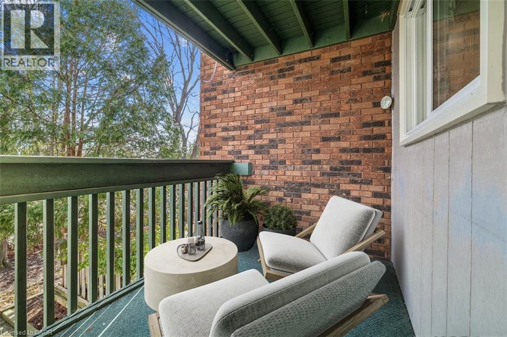 1552 KERNS Road Unit# 4