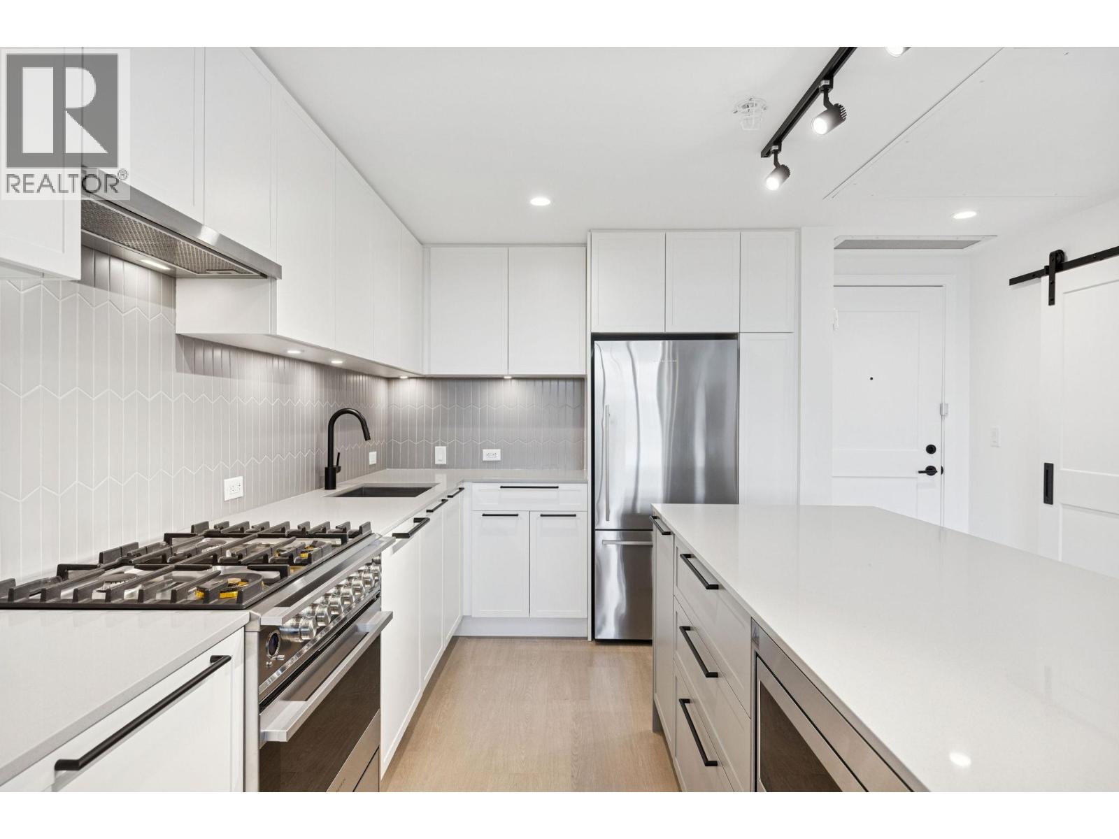 #101-320 RIDGE Street, Tsawwassen