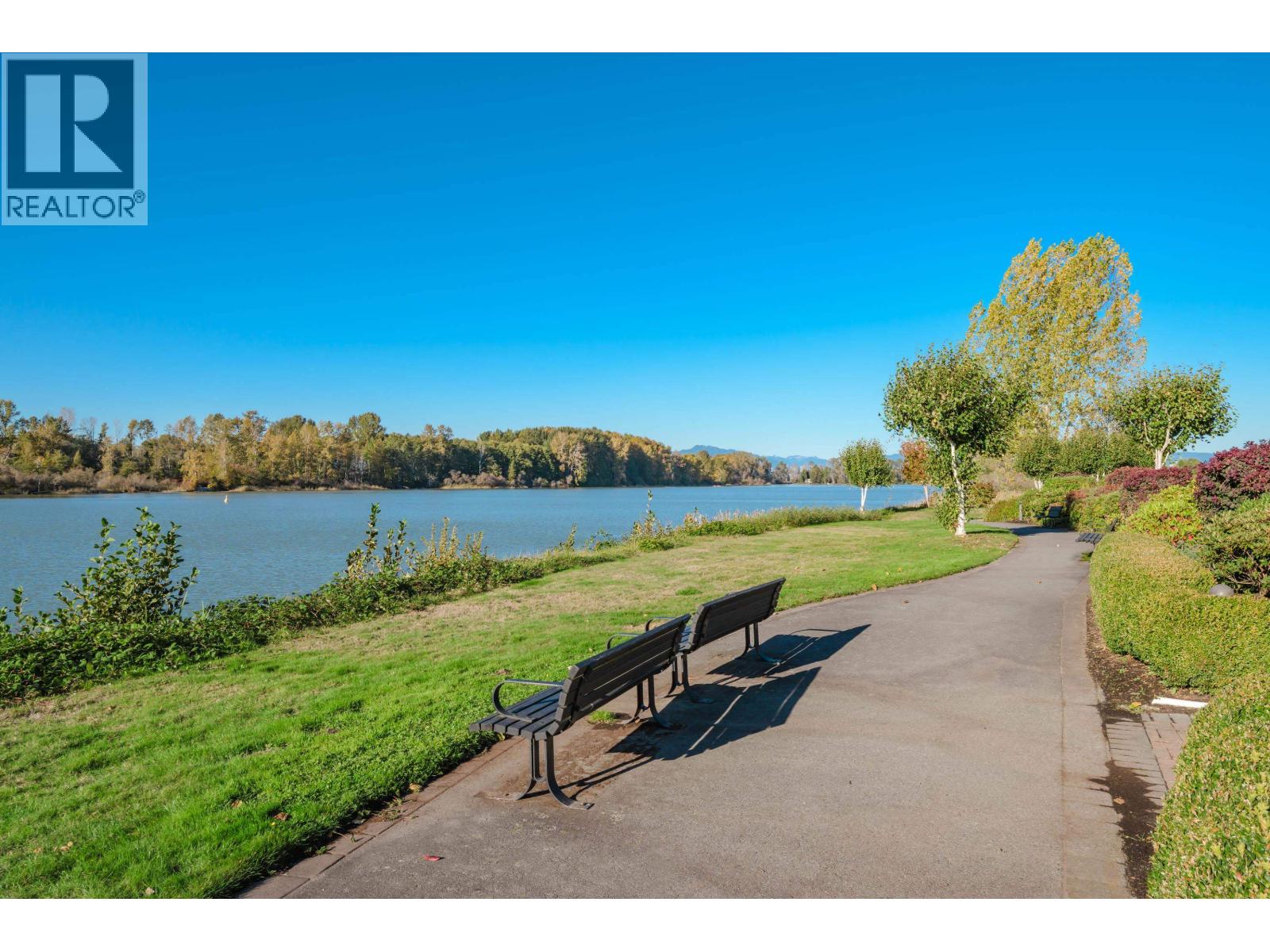 #213-6263 RIVER Road, Delta